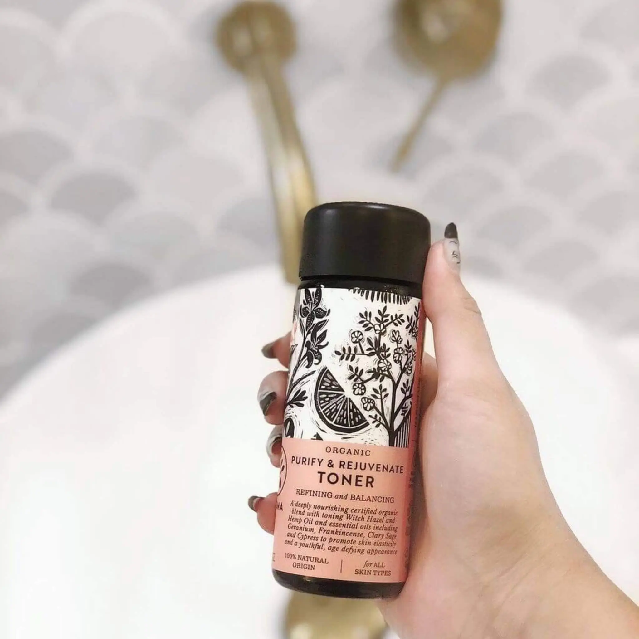 Organic Purify and Rejuvenate Toner - Image 4