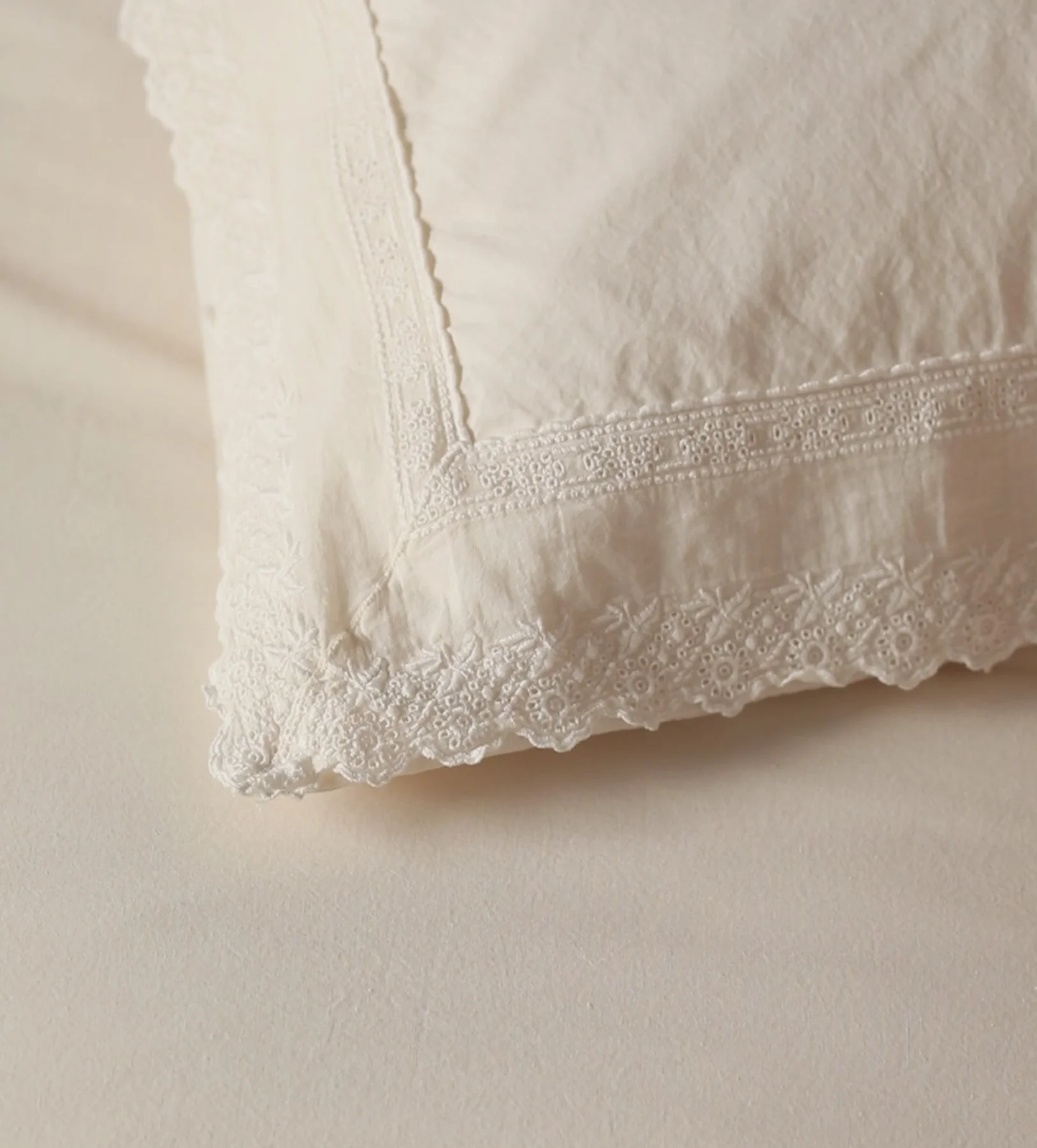 Pia Embroidered 100% Cotton Pillowcase - Image 3