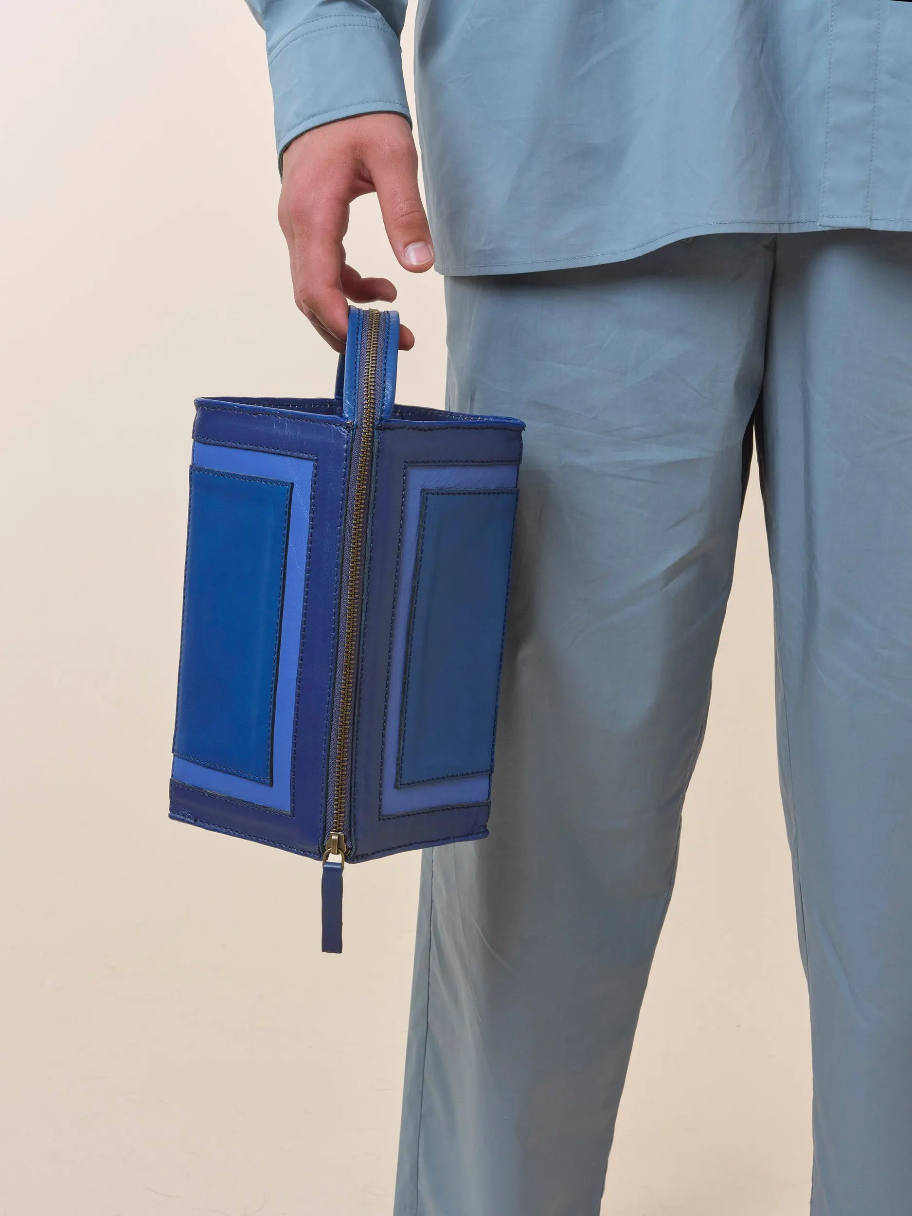 Pill Pop Travel Bag Navy - Image 5