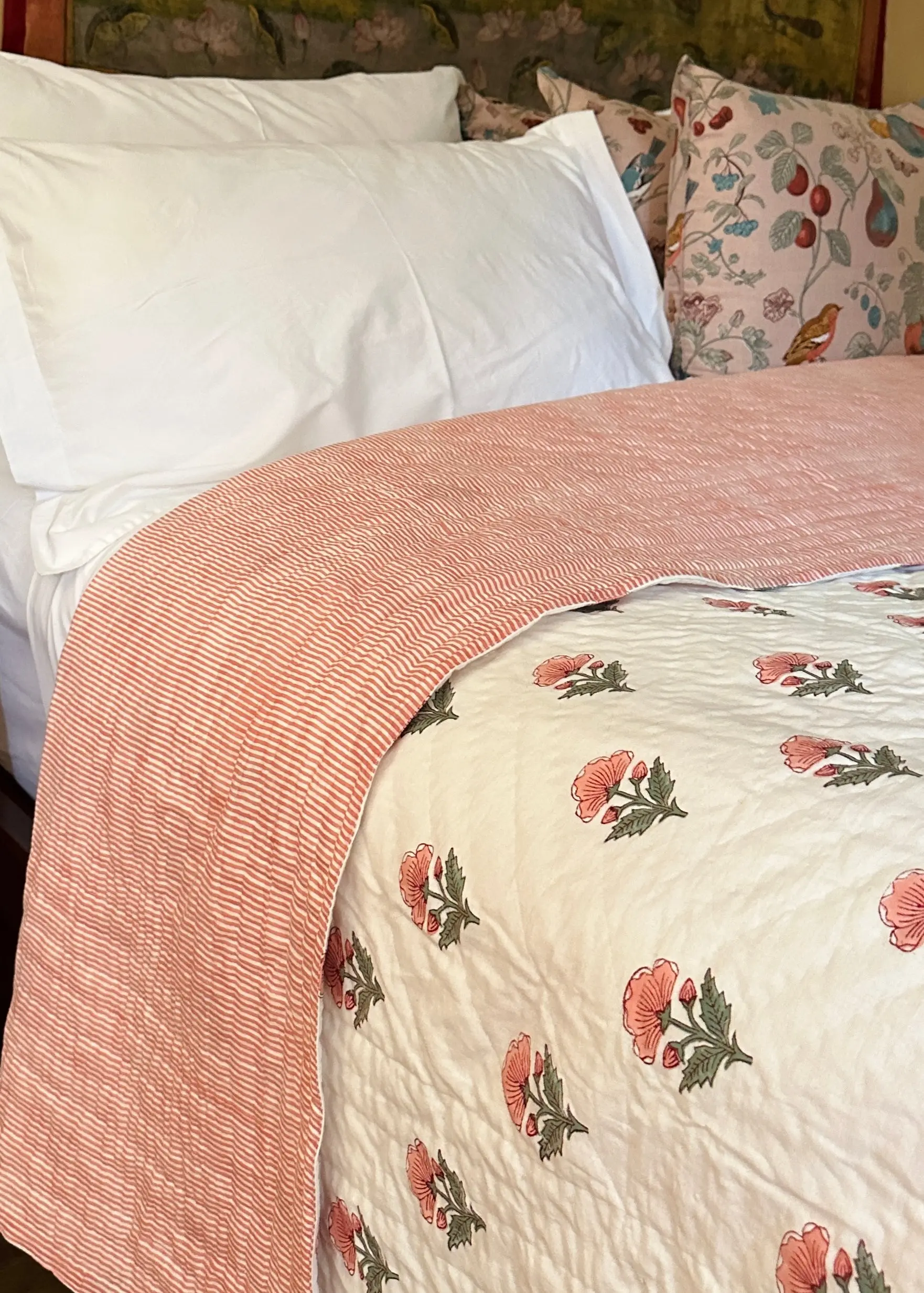Pink Floral Summer Pique Bed Quilt - Image 8