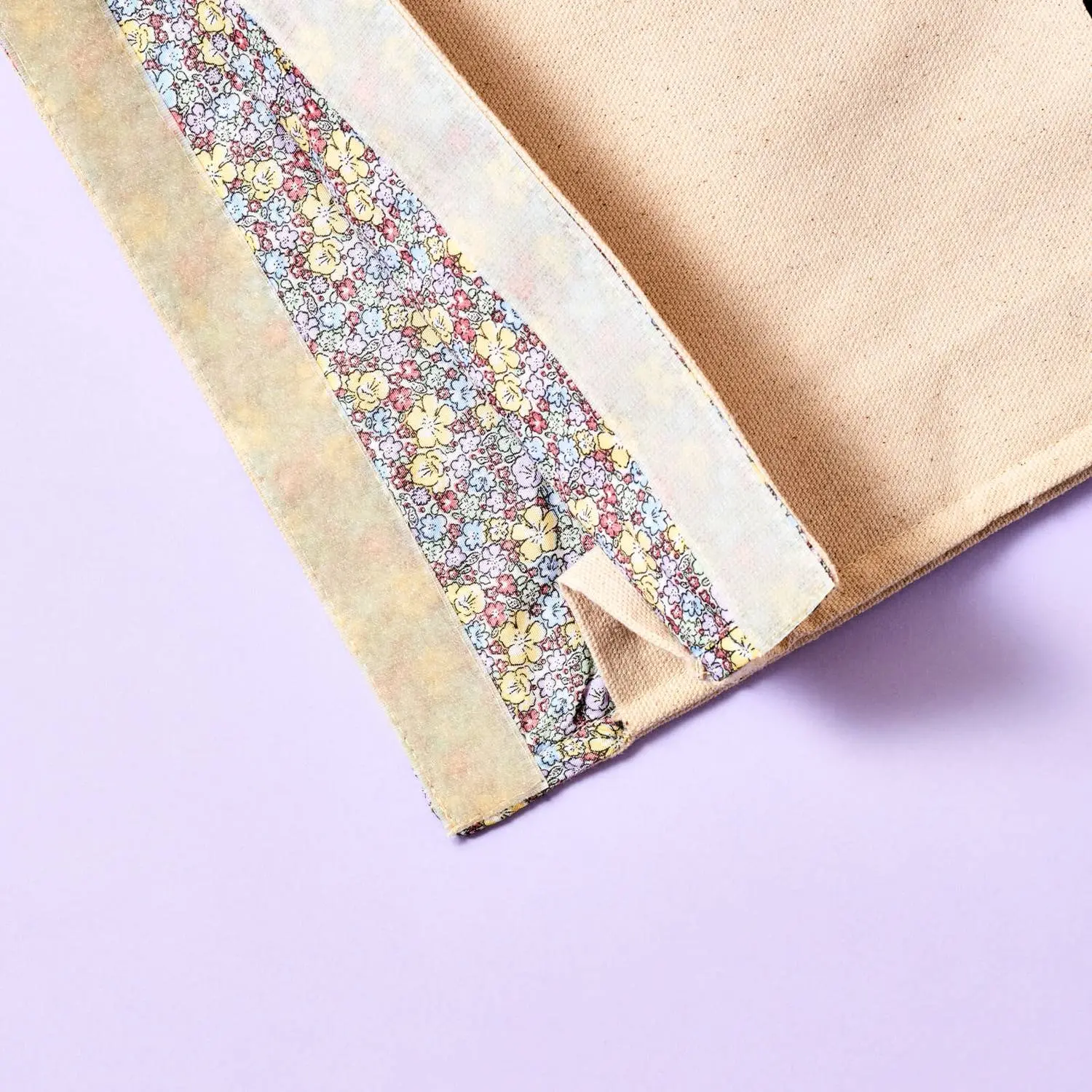 Plenaire Seed to Shop Canvas Cosmetic Pouch - Image 4