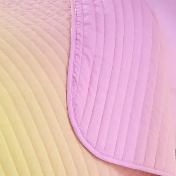 Rainbow Ombre Bedspread - Image 4