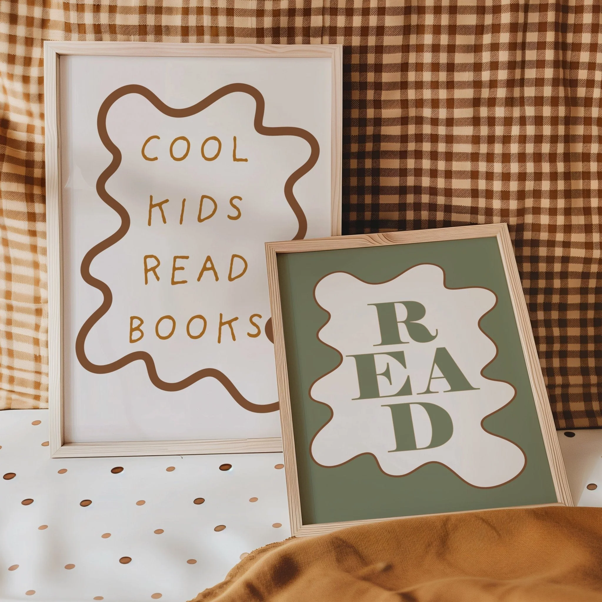 READ - Wavy Edition - Fine Art Print - Image 5