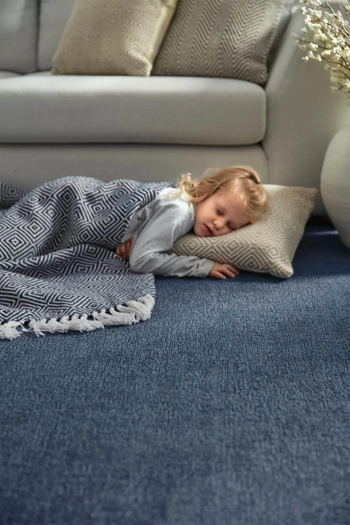 Reef Navy Eco-Friendly Rug - Image 3