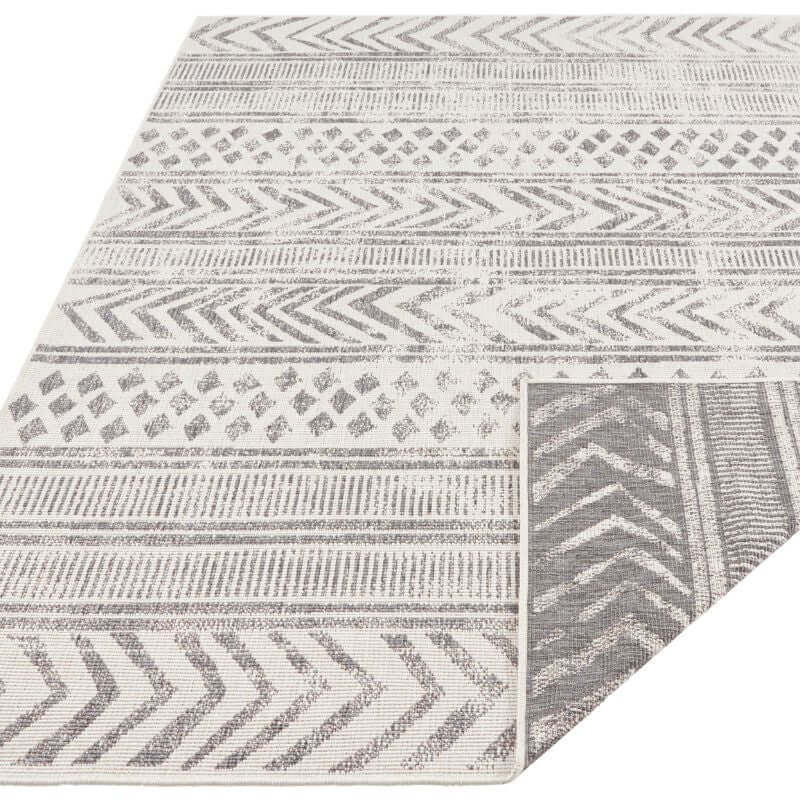 Reversible Geometric Indoor-Outdoor Flatweave Rug - Image 10