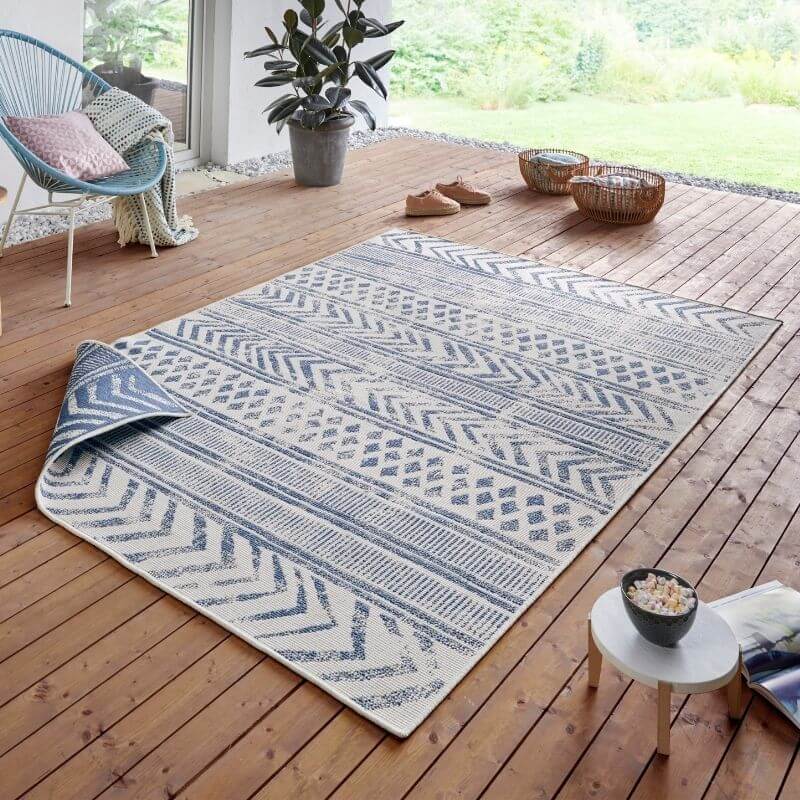 Reversible Geometric Indoor-Outdoor Flatweave Rug - Image 52
