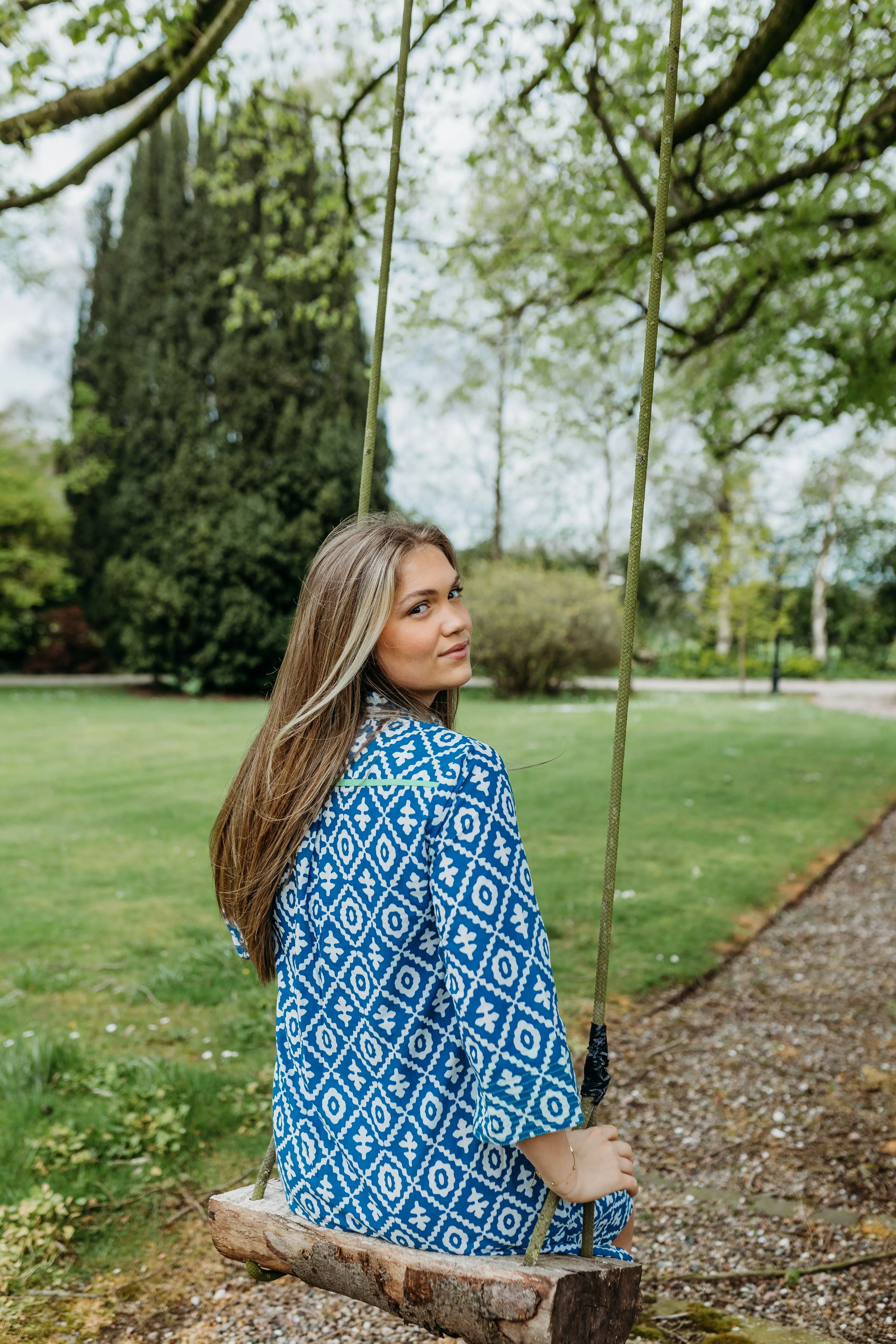 Royal Blue Kaftan - Image 17