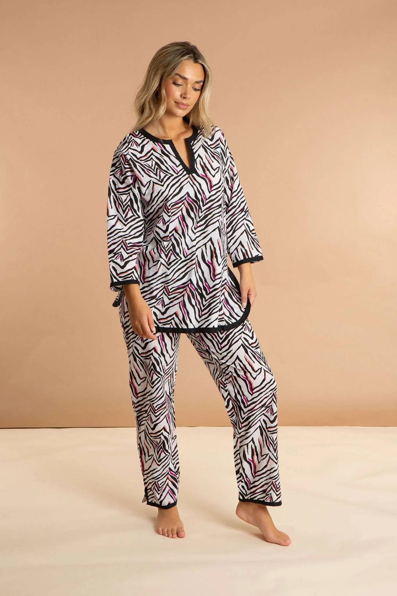 Savannah Women's Cotton Pyjama Trouser Set - Image 3