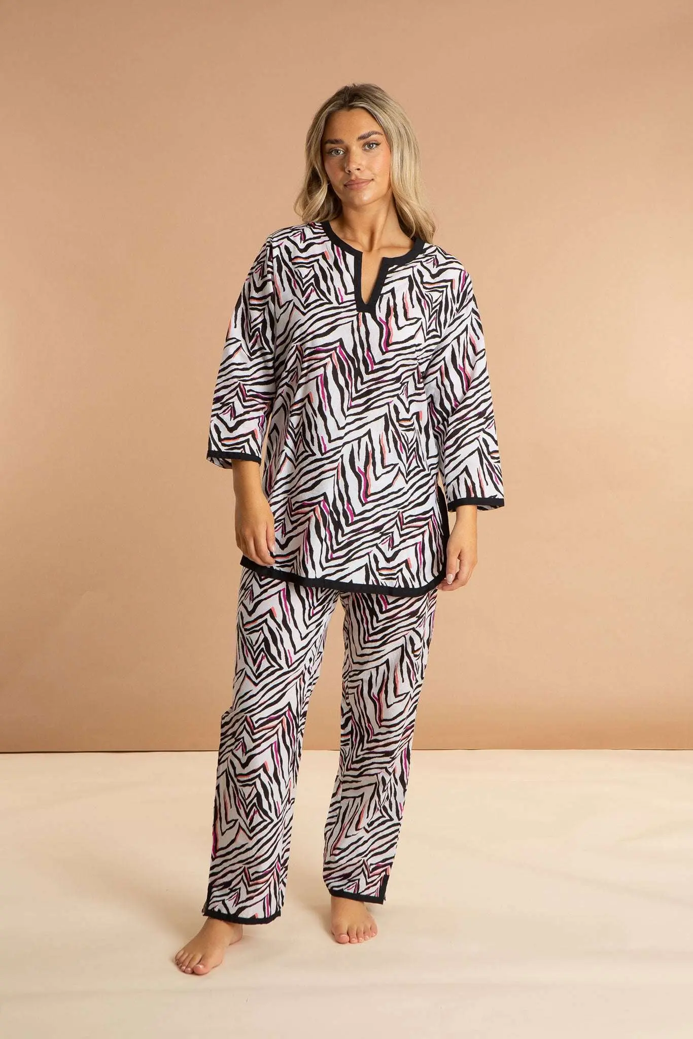 Savannah Women's Cotton Pyjama Trouser Set - Image 6