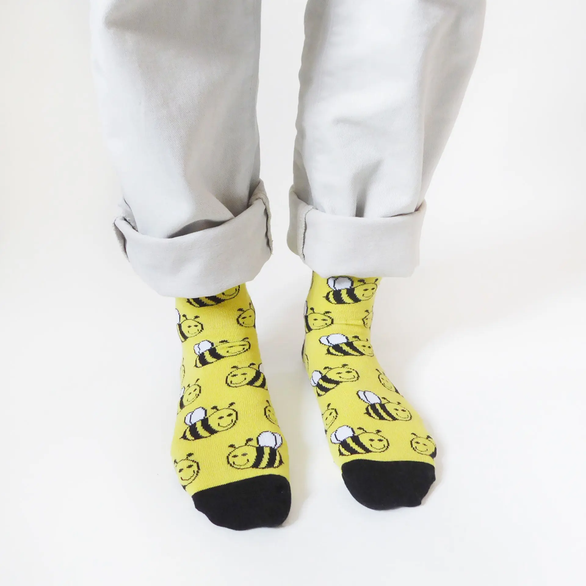 Save the Bees Bamboo Socks - Image 4