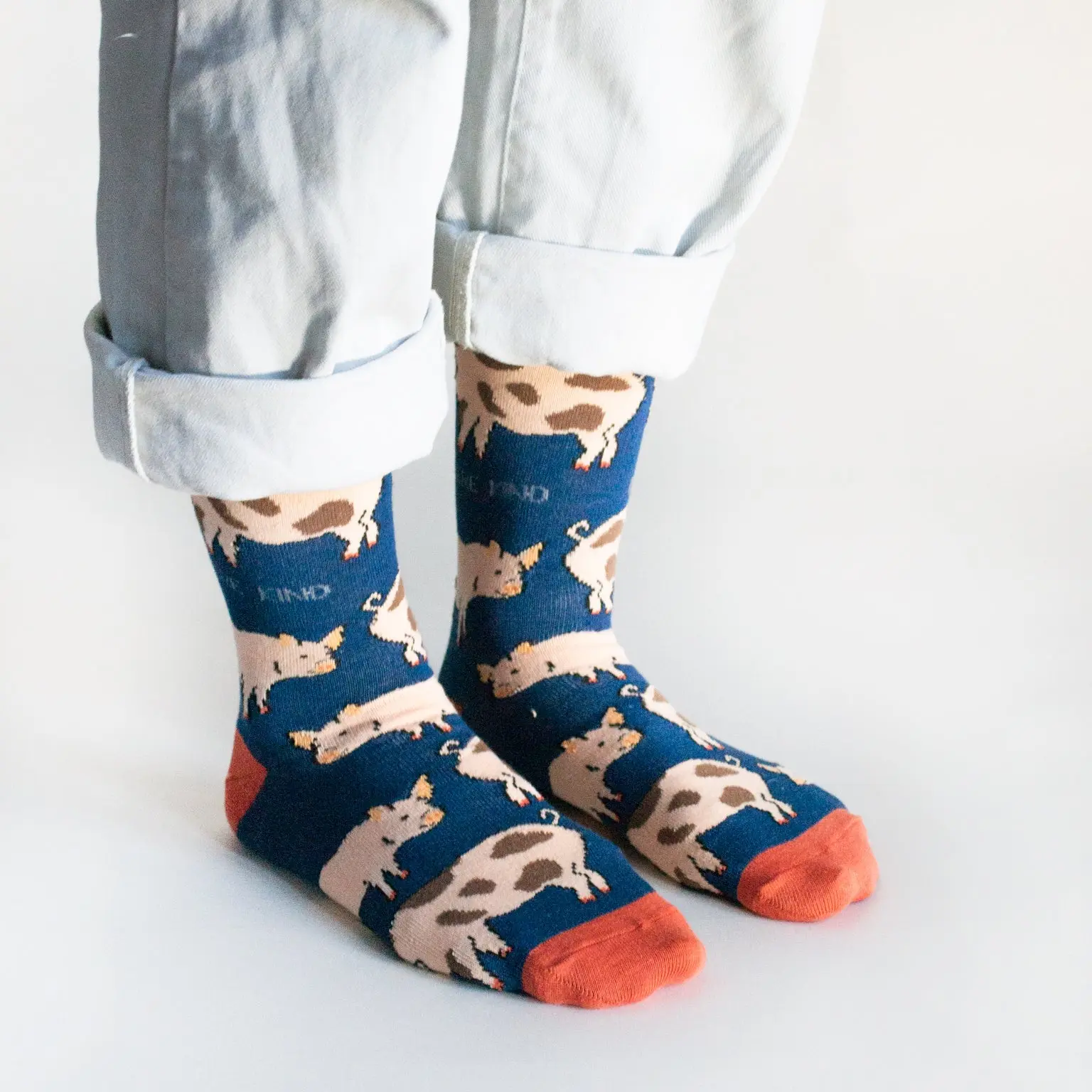 Save the Pigs Bamboo Socks - Image 2
