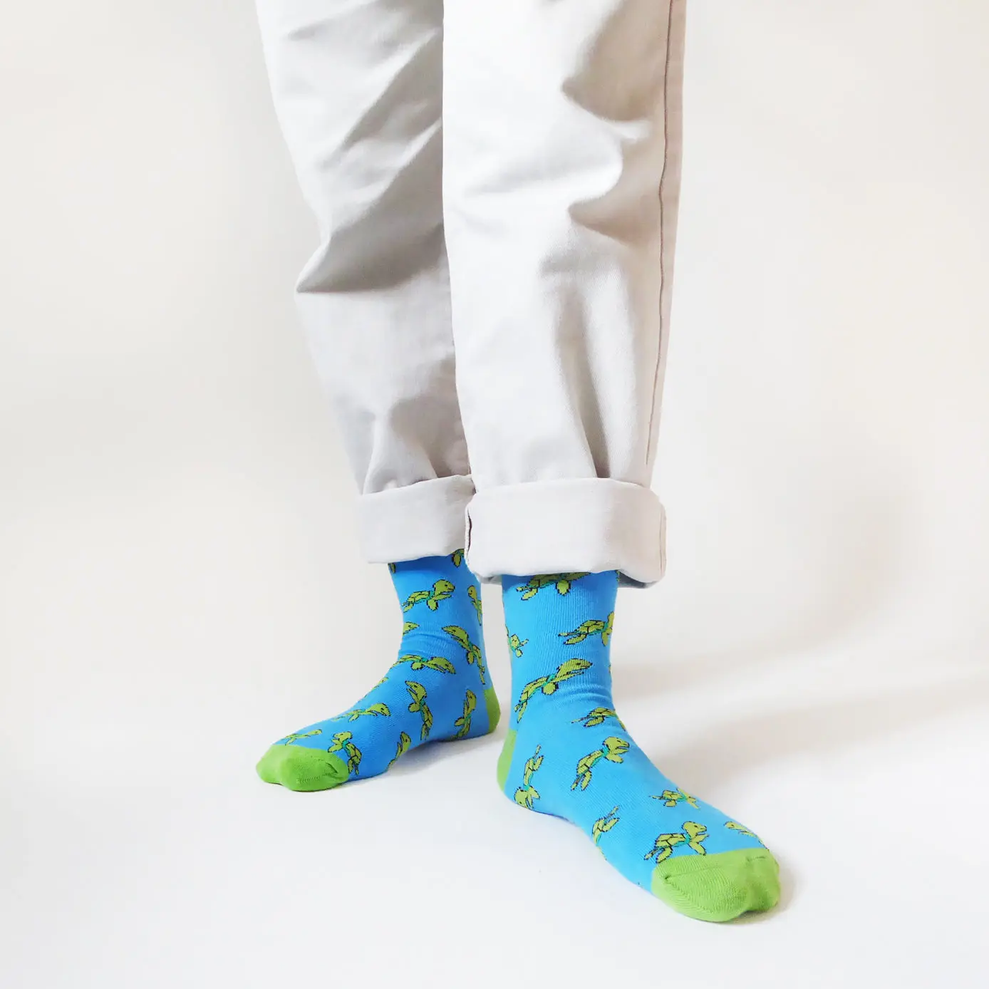 Save the Turtles Bamboo Socks - Image 4
