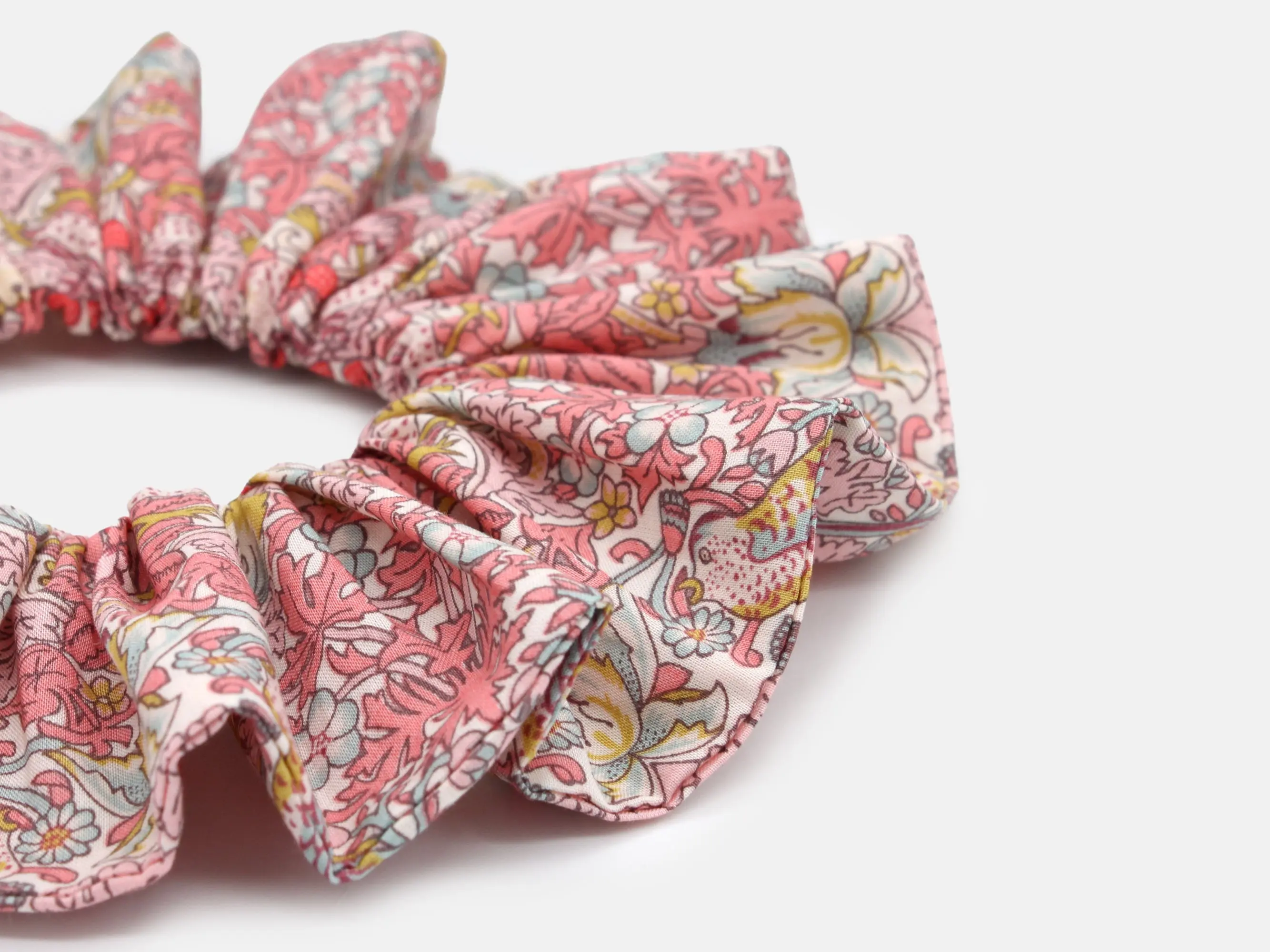 Scrunchie - Liberty Strawberry Thief Spring C Print - Image 4
