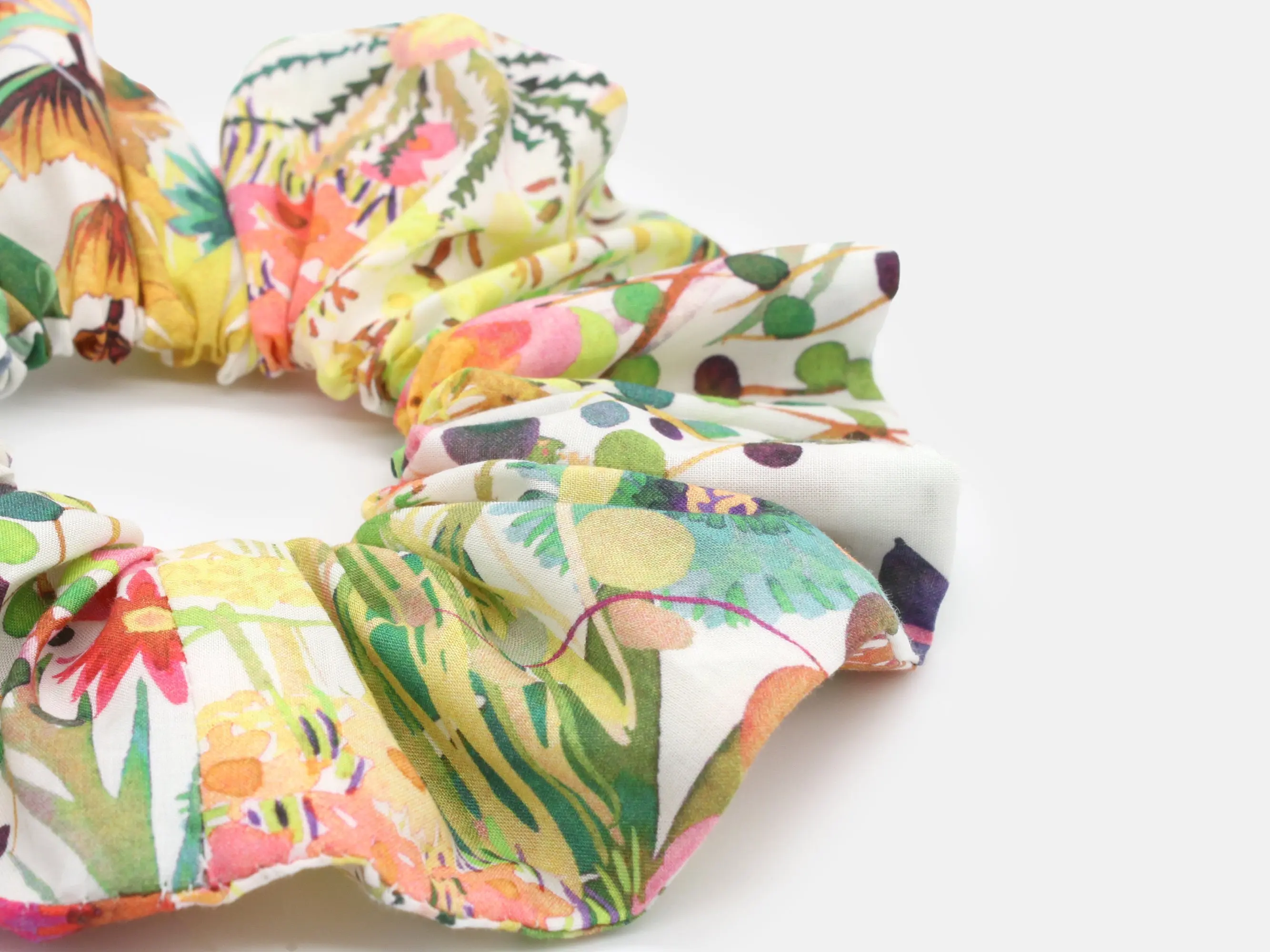 Scrunchie - Liberty Tresco F Print - Image 4