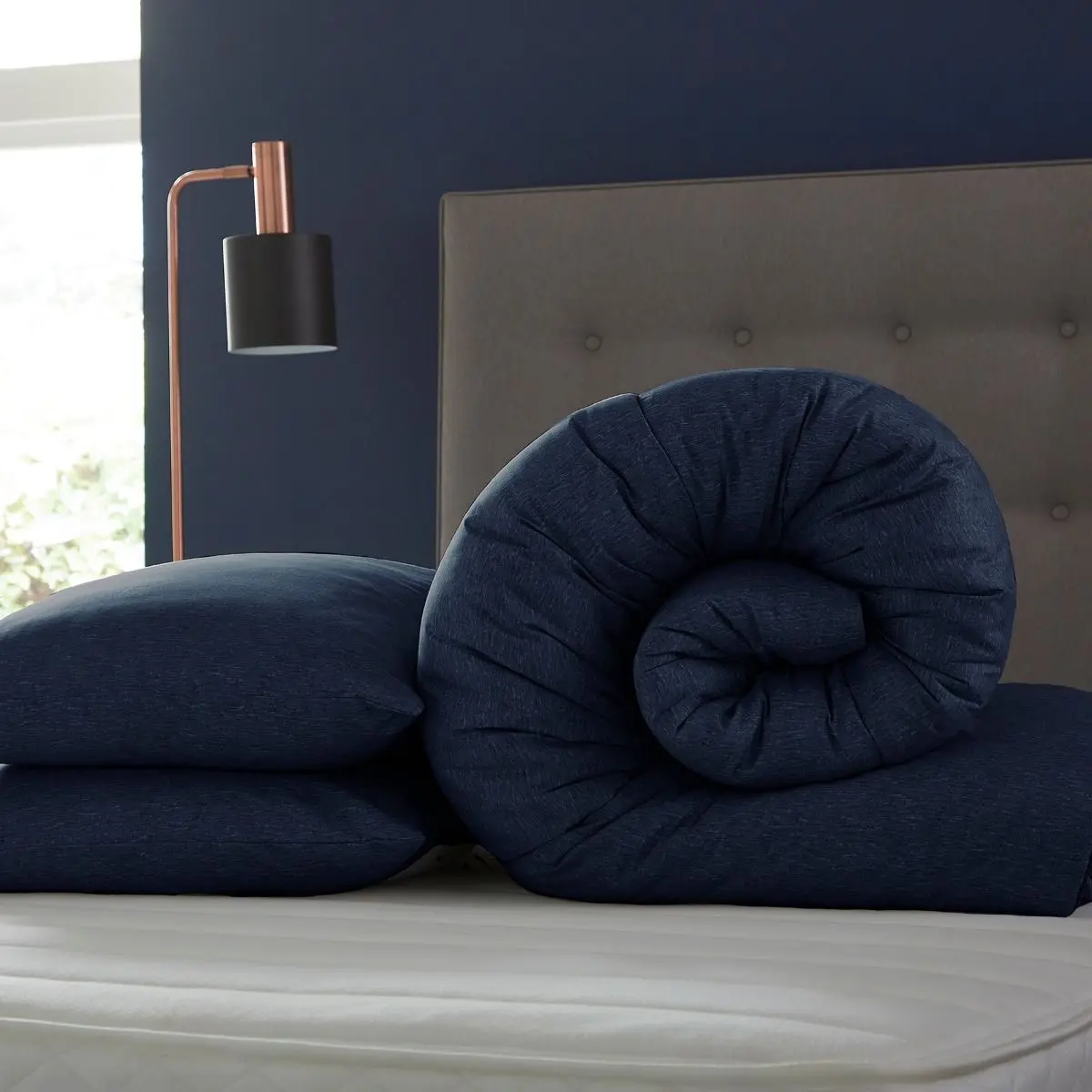 Silentnight Coverless Duvet + Firm Support Pillows - Image 2