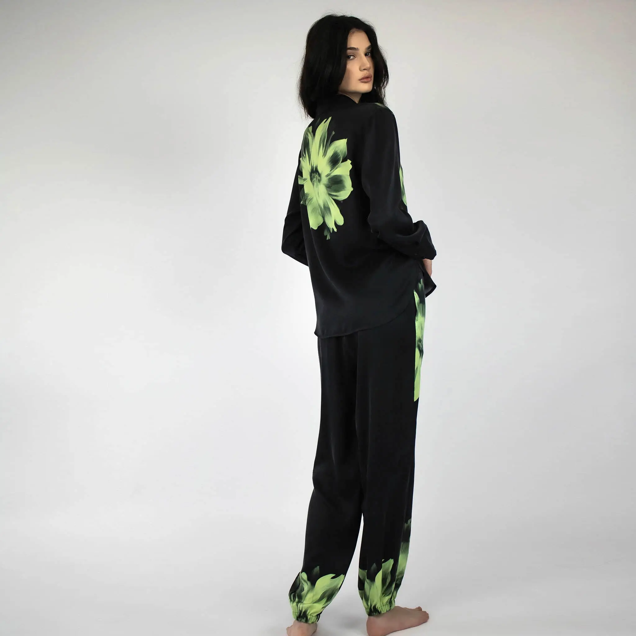 Silk Dreamscape Pyjama Shirt Black Flower - Image 4