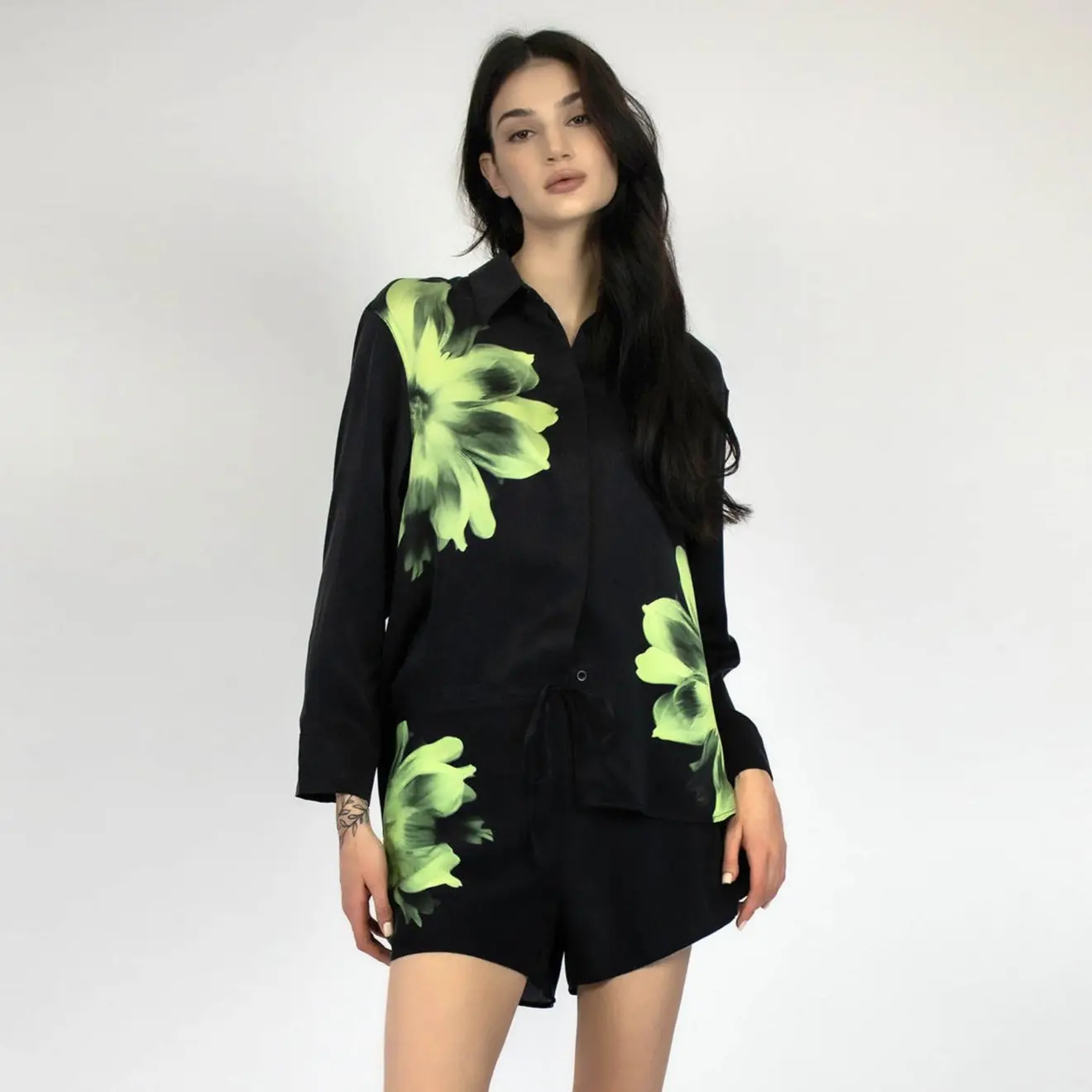 Silk Dreamscape Pyjama Shirt Black Flower - Image 5