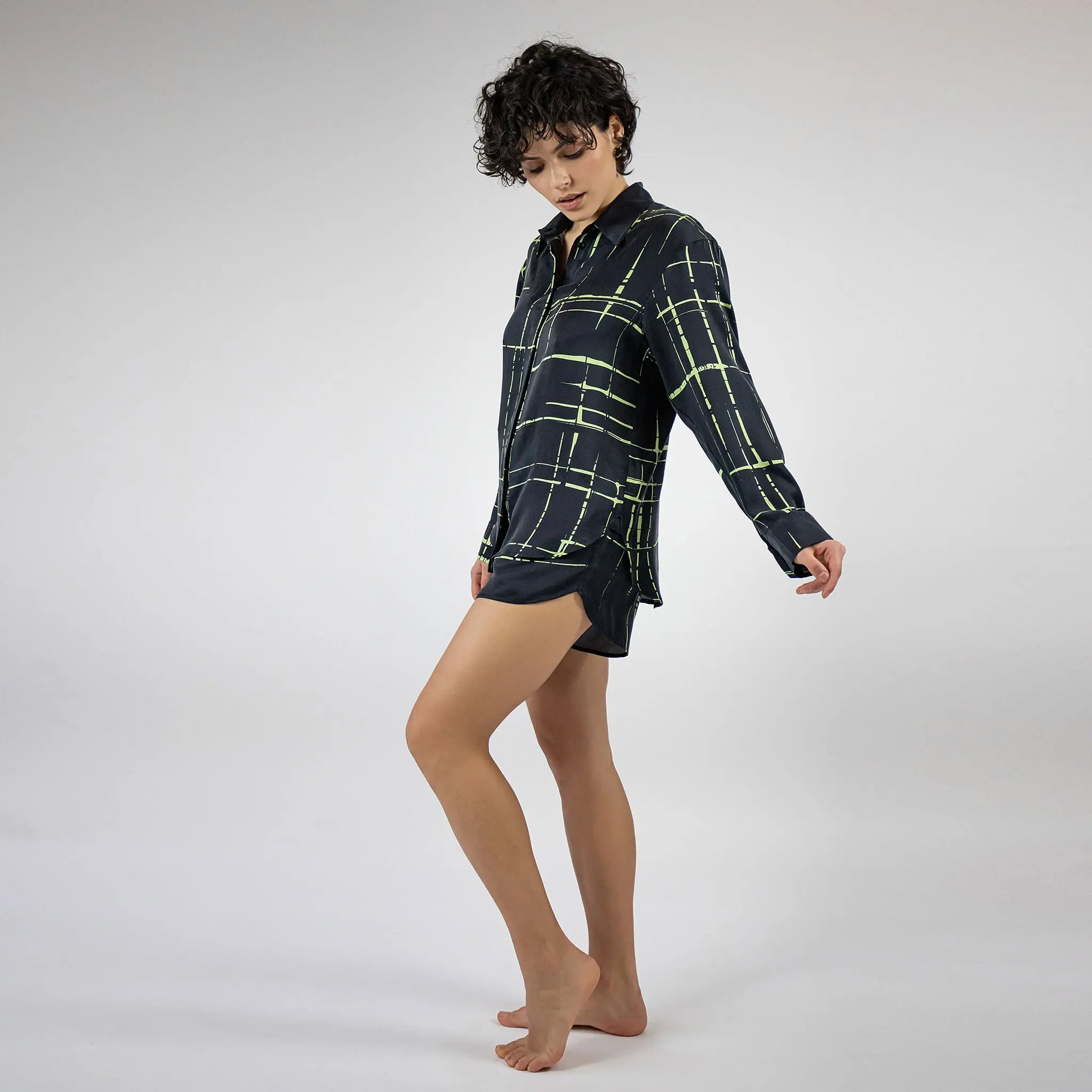 Silk Dreamscape Shorts Black Check - Image 3