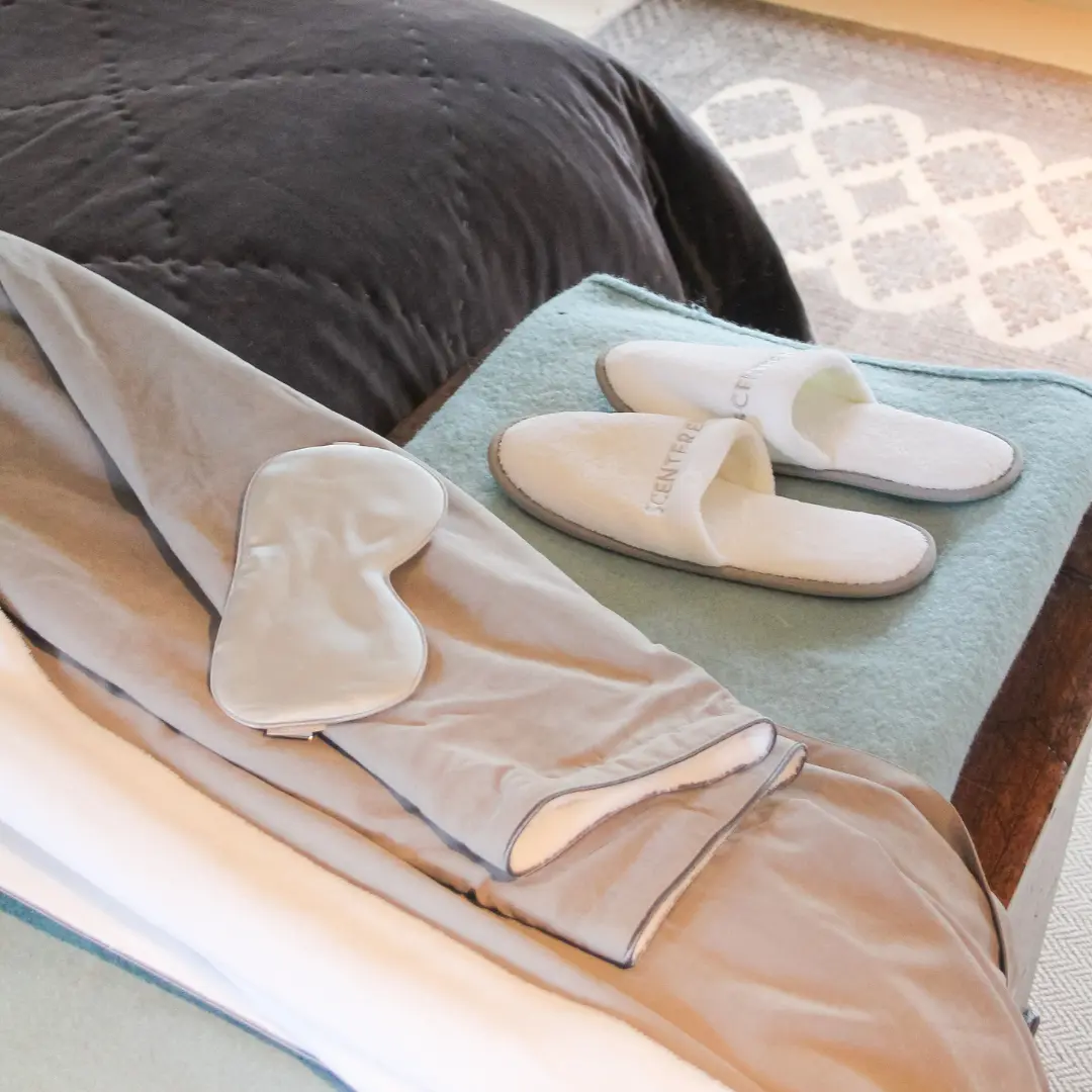 Grey Silk Eye Mask - Image 4