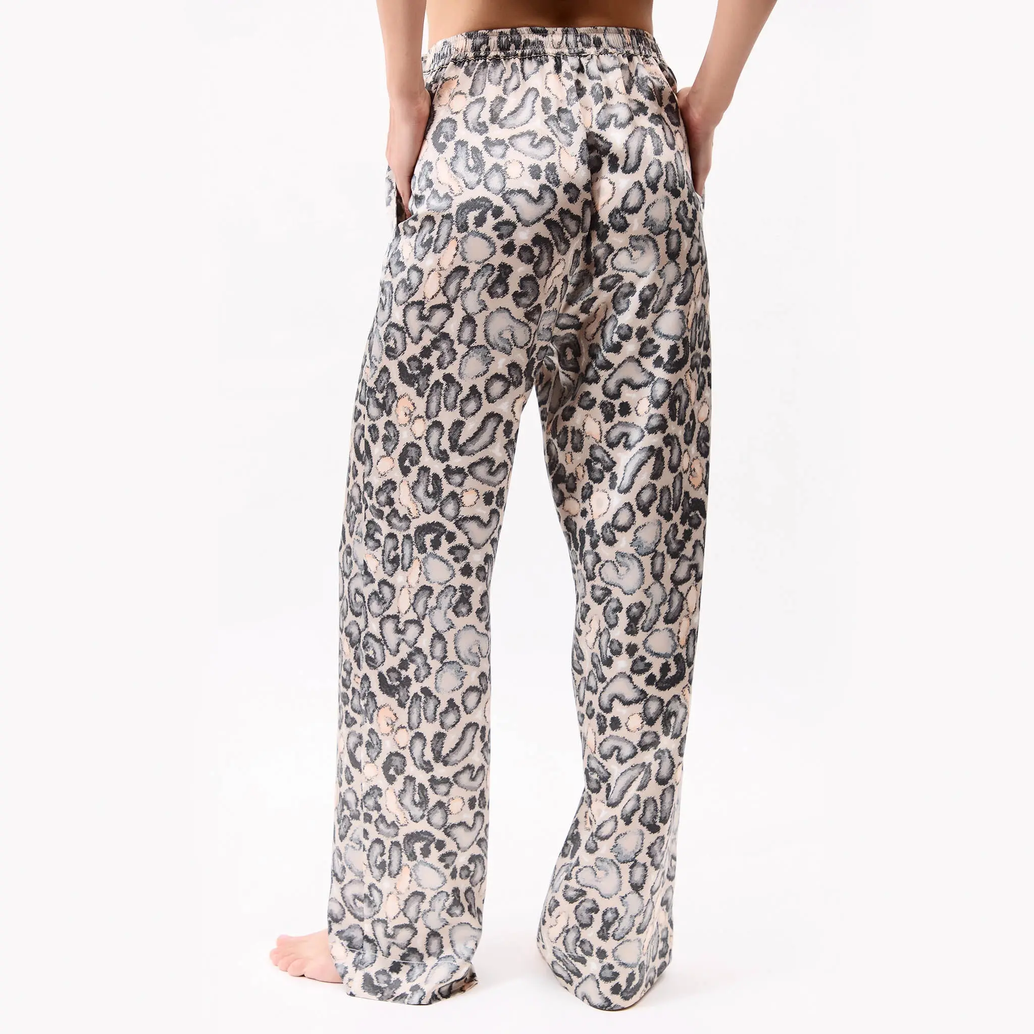 Silk Pants Animal Print - Image 12