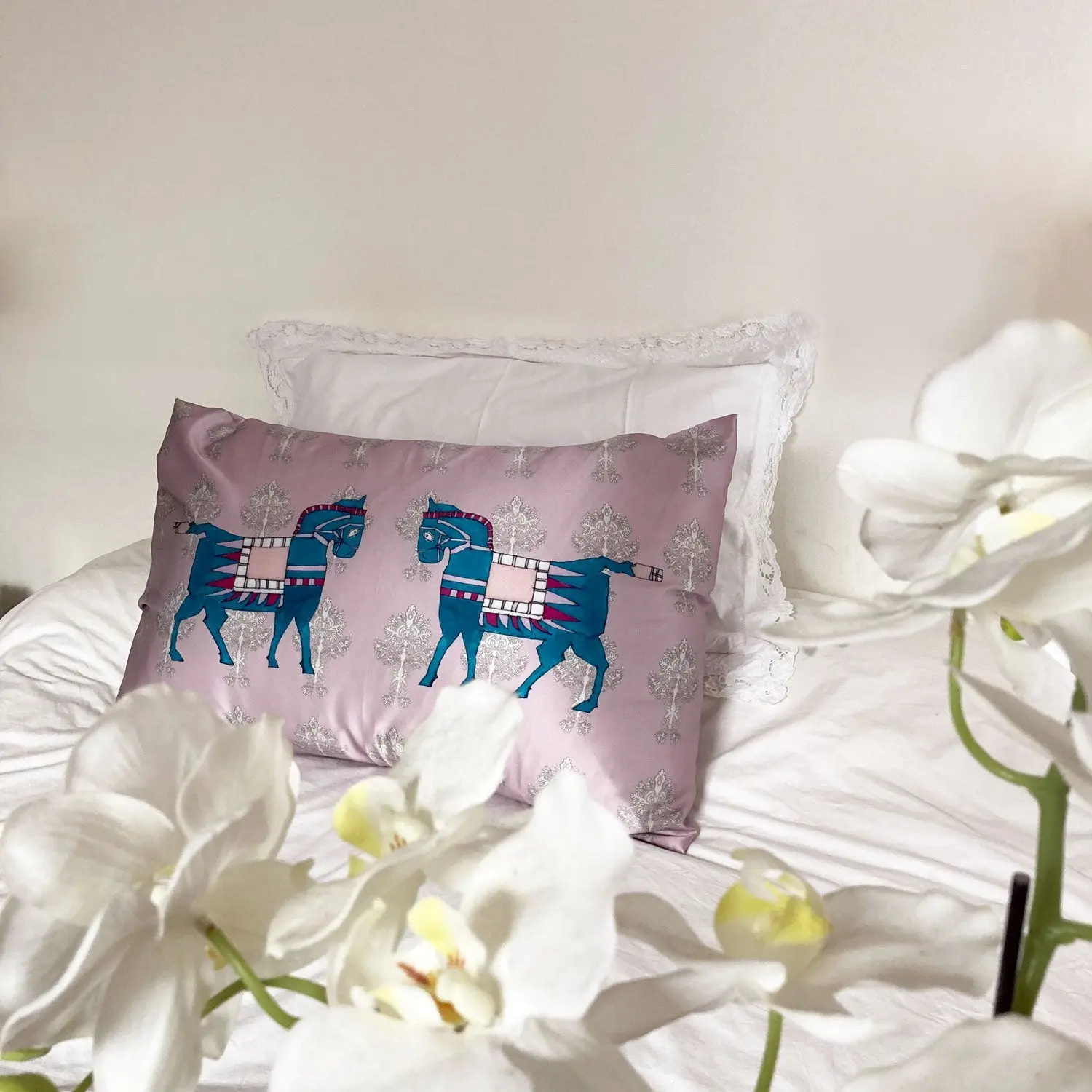 Silk Pillowcase - Pink With Horse Design - Image 2