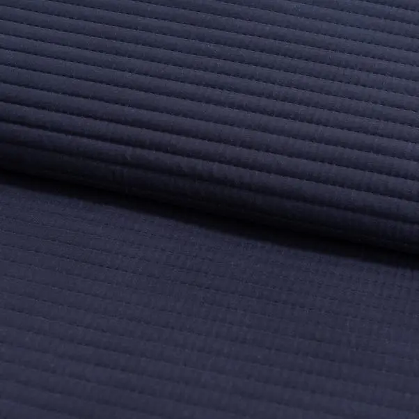 Spencer Pinsonic Bedspread - Image 14