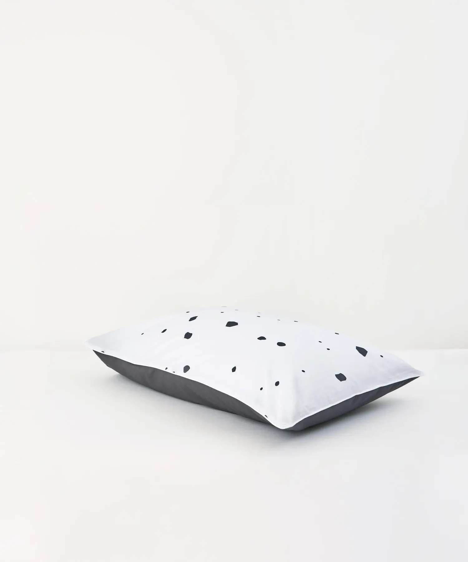 Spotty and Charcoal Tencel Cotton Pillowcase