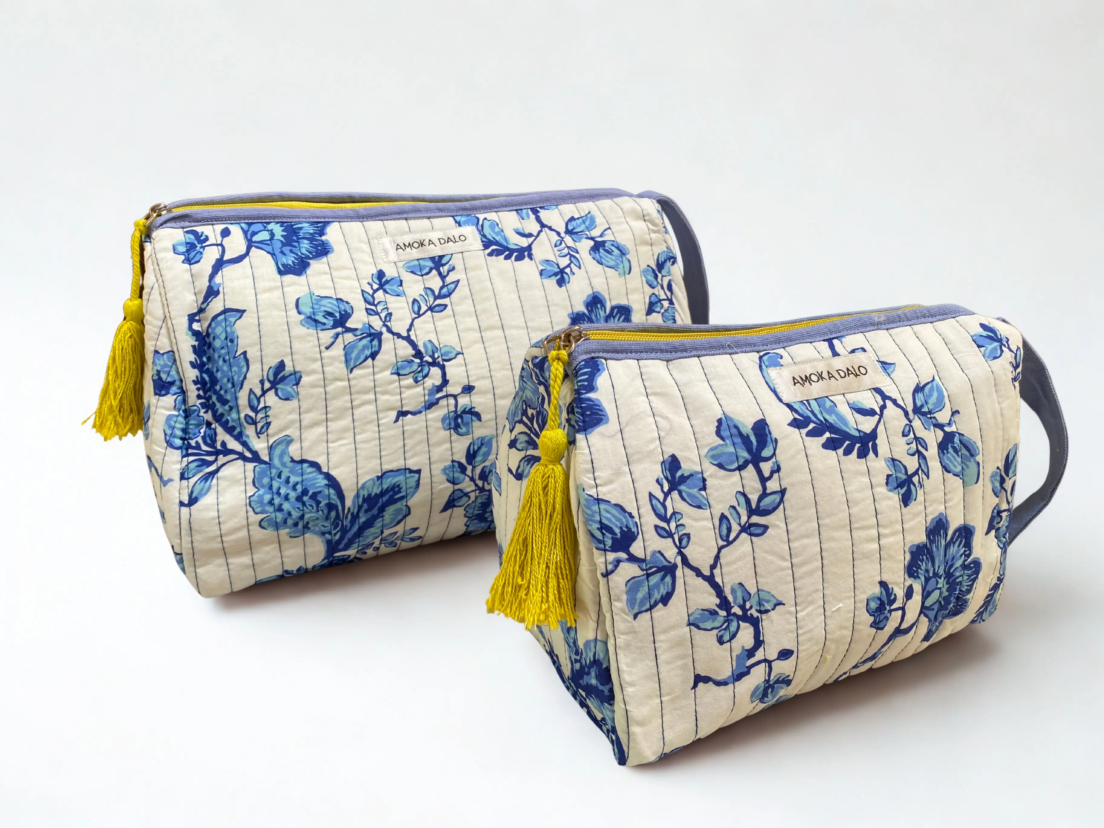St. Ignacio Large Washbag