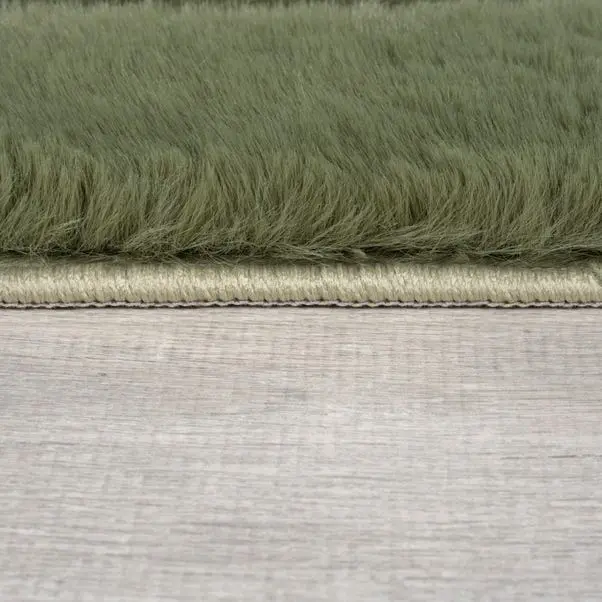 Supersoft Lush Geometric Faux Fur Arch Rug - Image 24