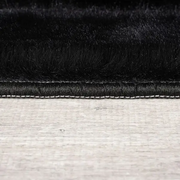 Supersoft Lush Geometric Faux Fur Arch Rug - Image 4