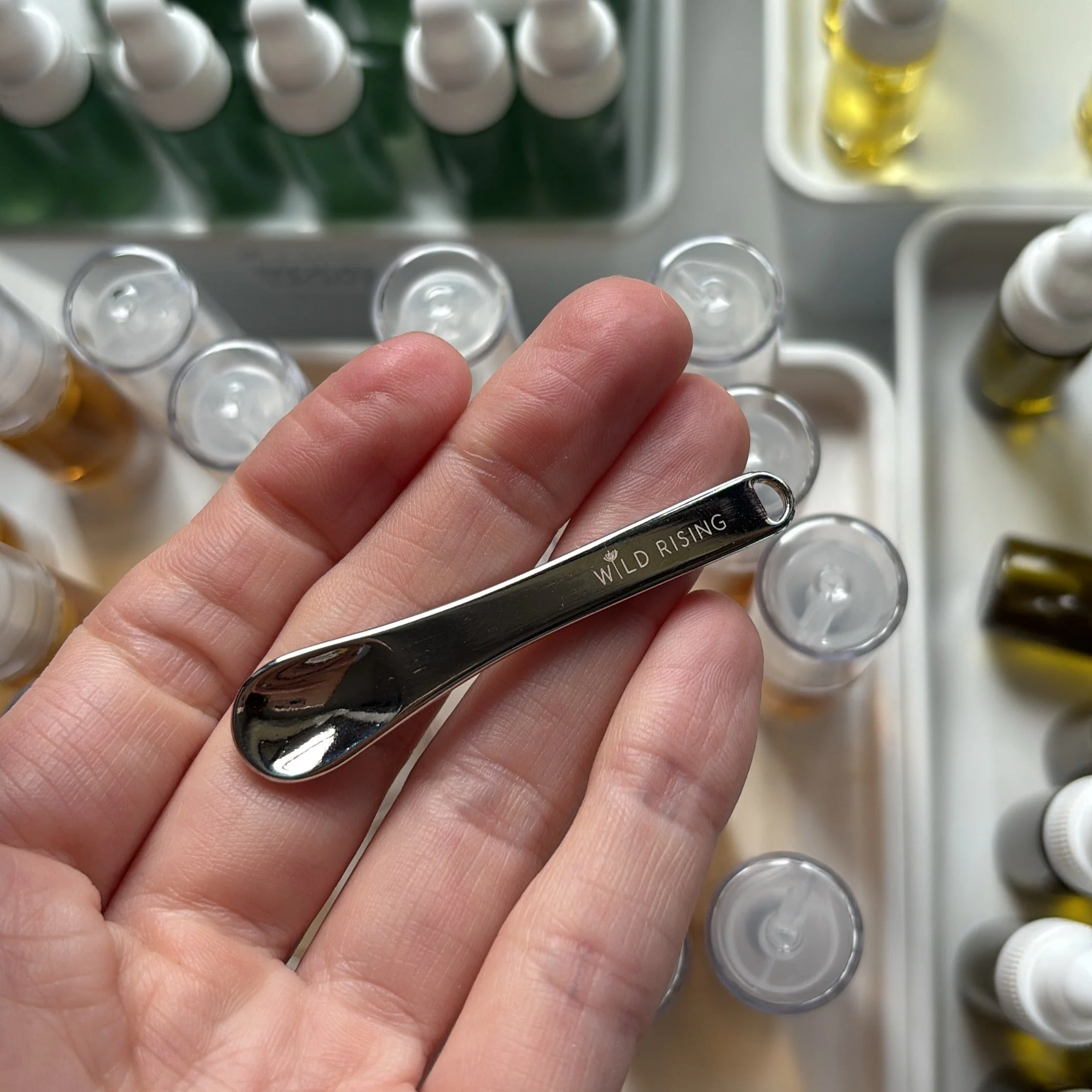 Sustainable Skincare Spatula - Image 2