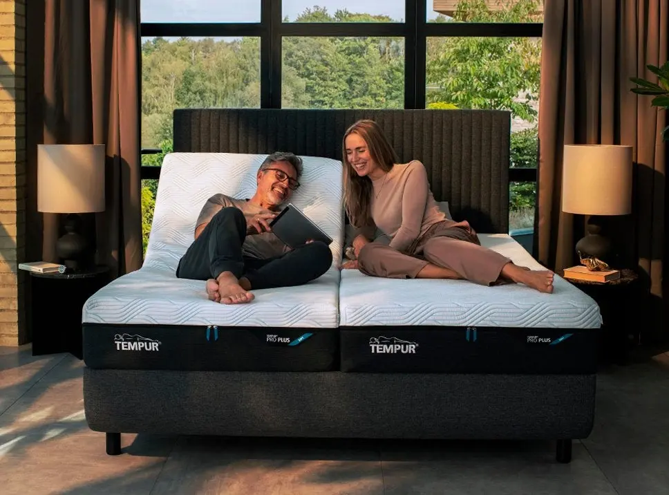 TEMPUR PRO Plus SmartCool Mattress – 25cm, Cooling Cover, 4 Feels - Image 4