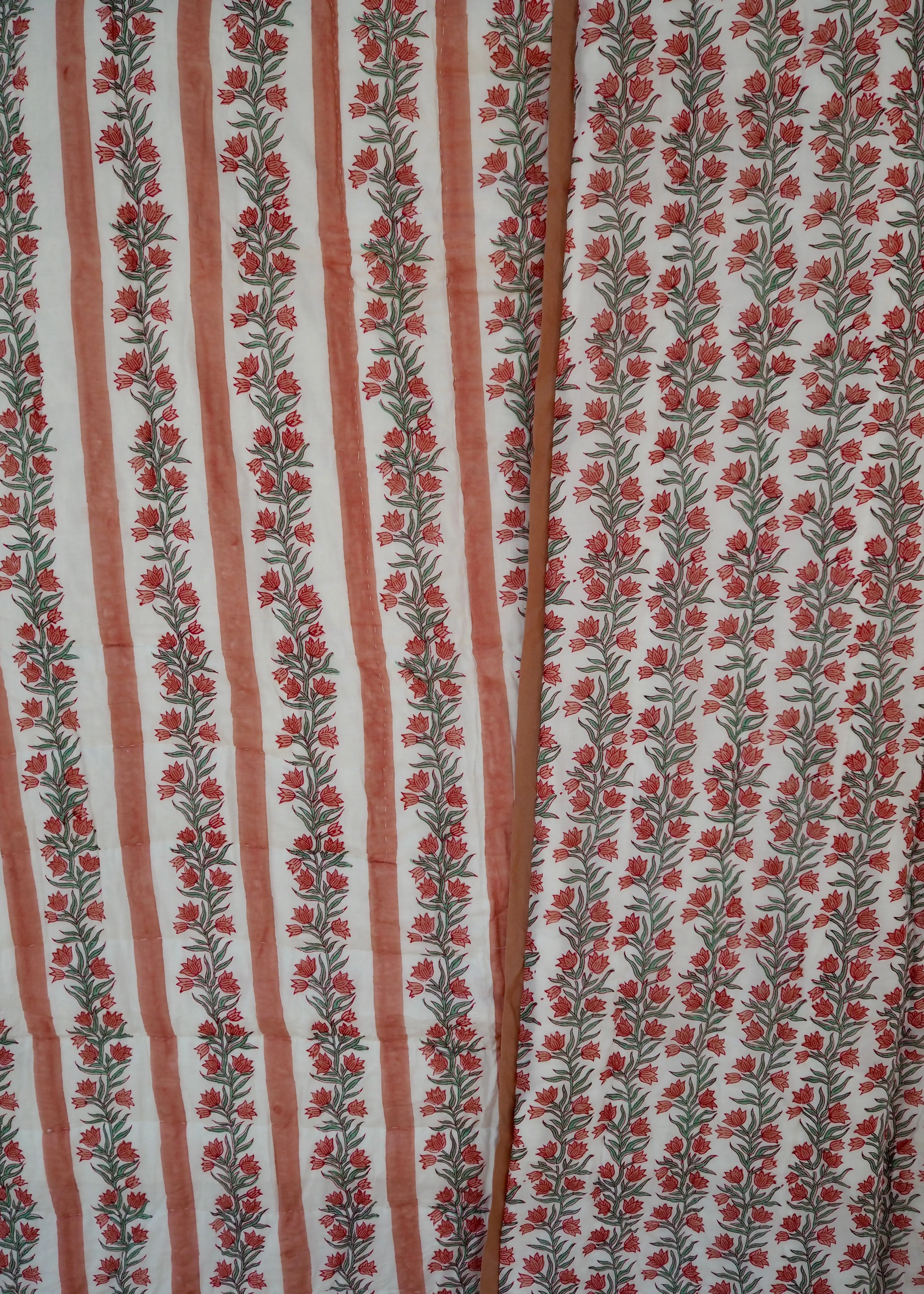 Terracotta Pink Floral Vine and Stripe Bed Quilt - Image 3