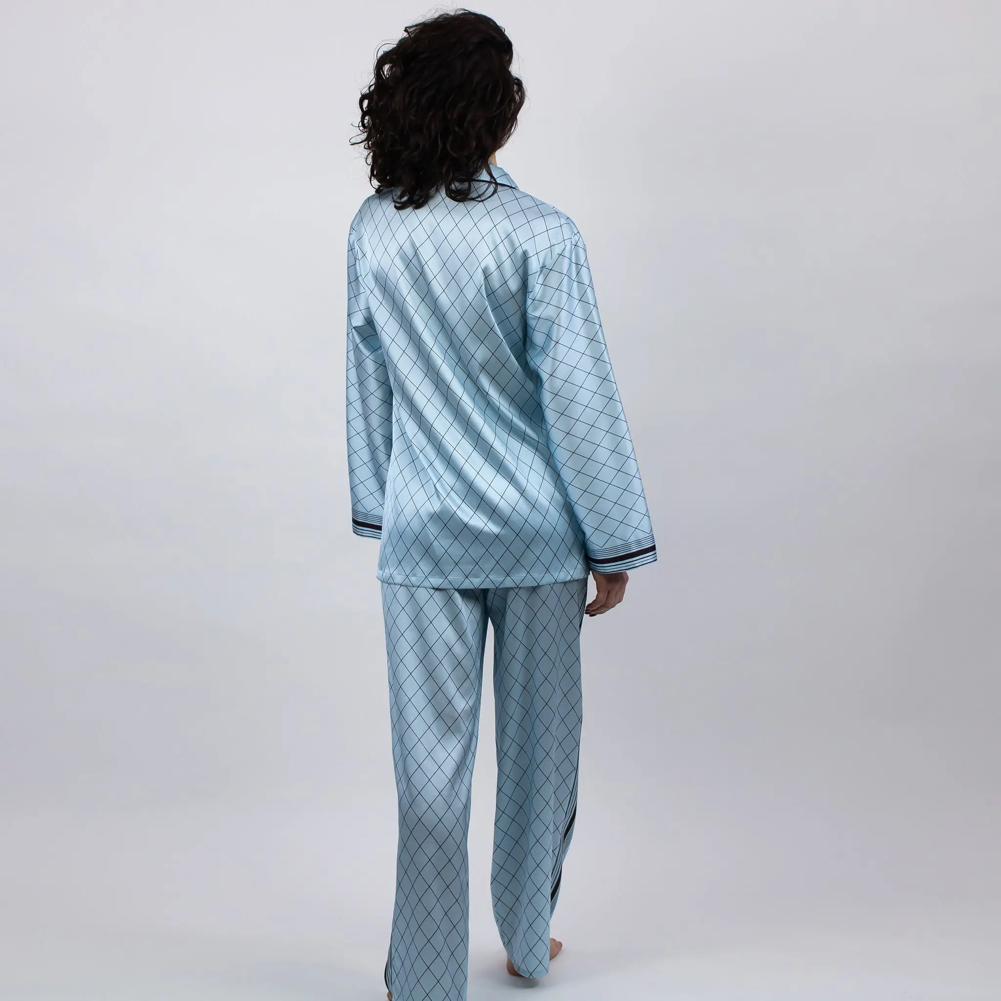 The Lady Women's Silk Pyjama Shirt - Image 4