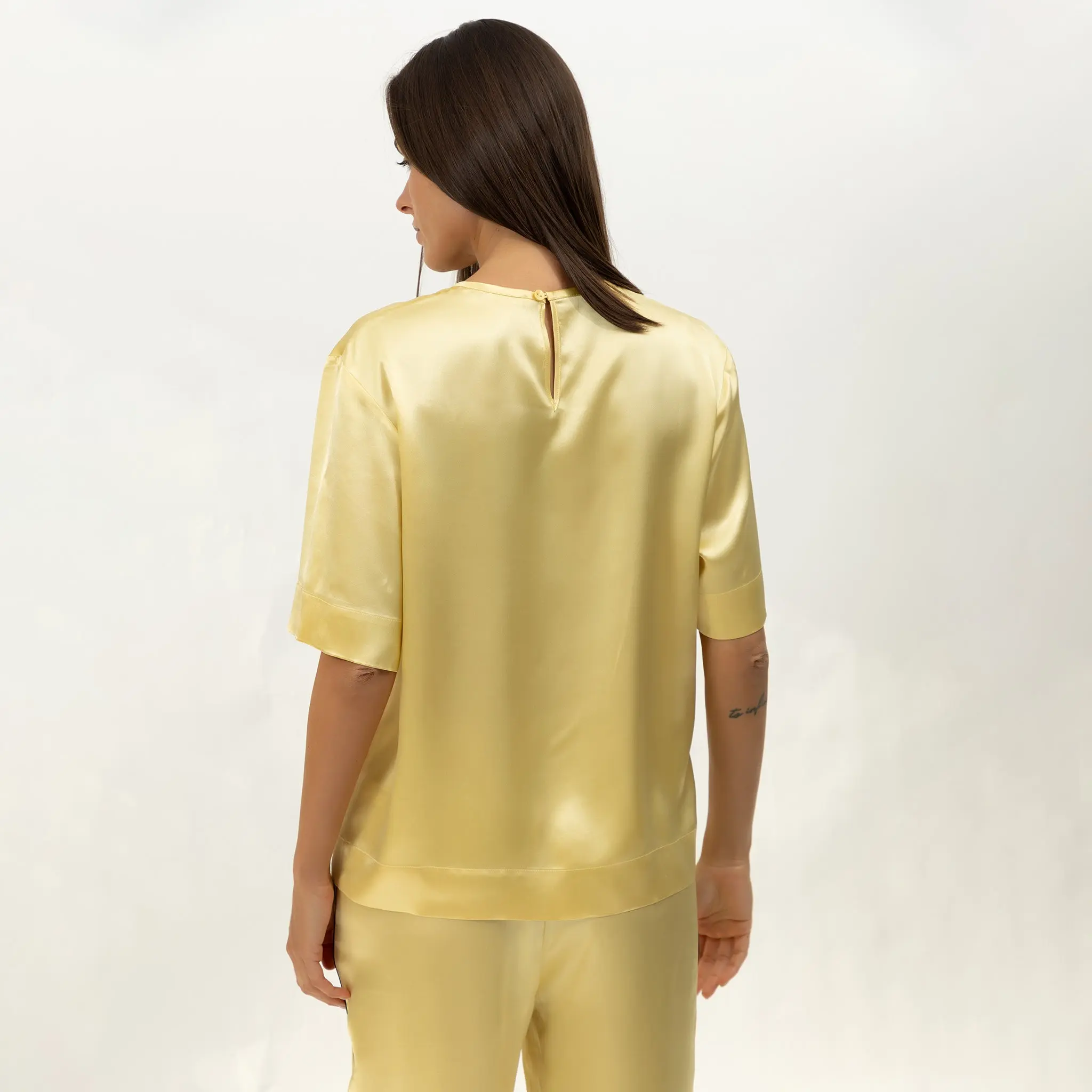 The Lady Silk T-Shirt Panna Cotta - Image 4