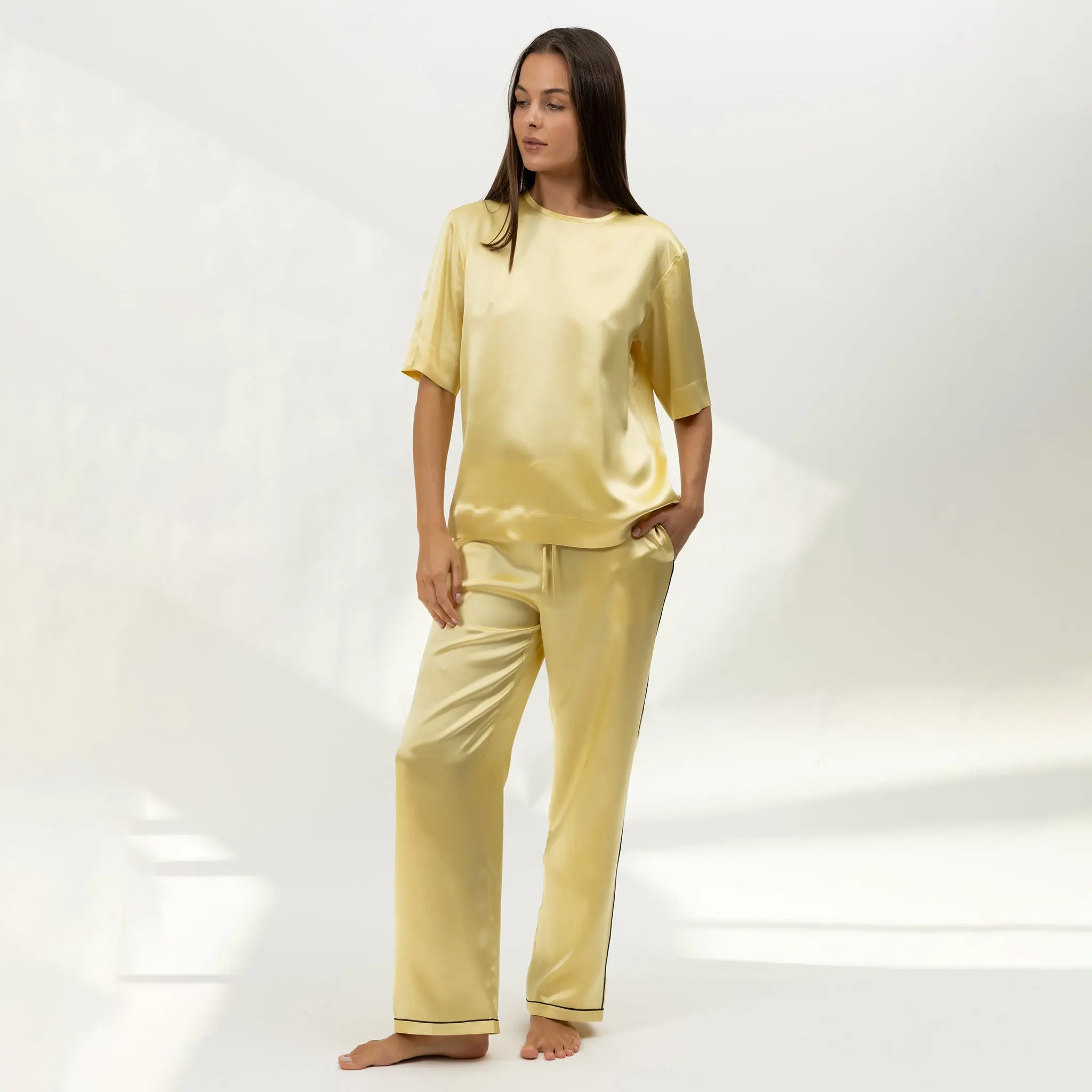 The Lady Silk T-Shirt Panna Cotta - Image 6