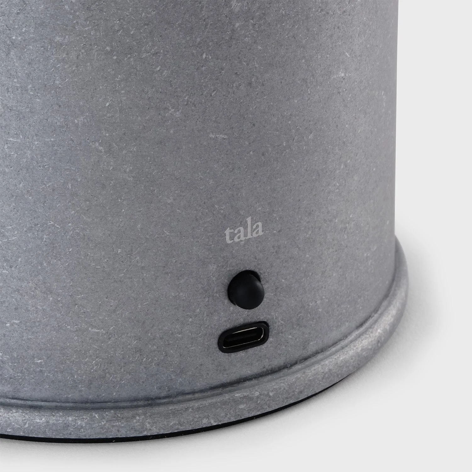 The Rugged Muse Portable Lamp in Raw Aluminium - Image 10