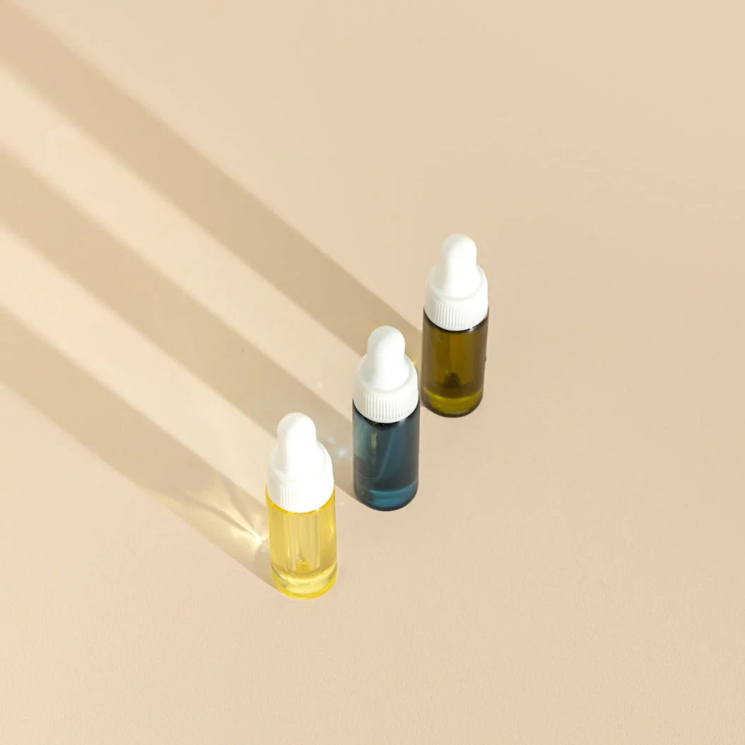 Travel-Size Mini Face Oil Discovery Set - Image 2