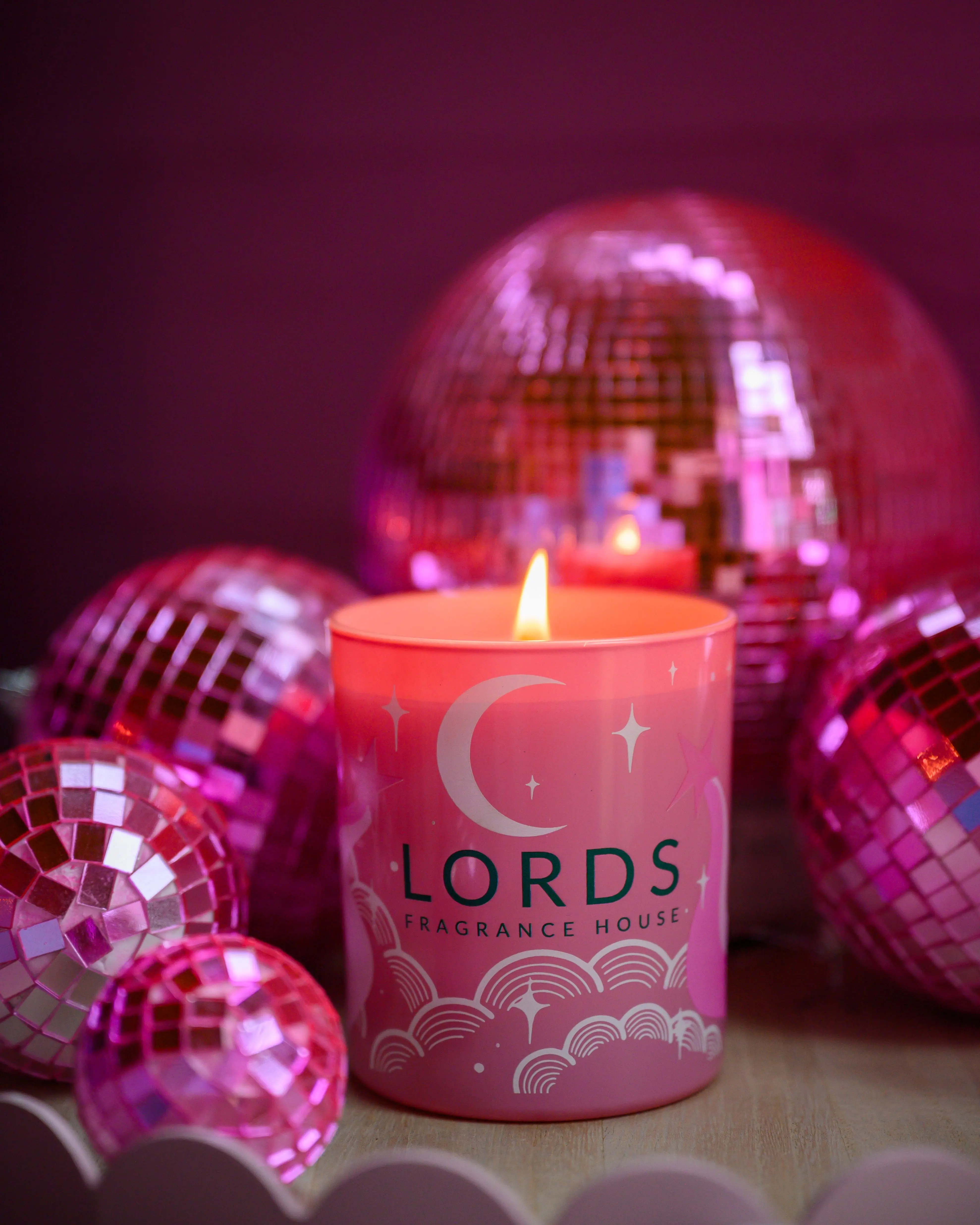 Travel to Dreamland Candle - Image 9