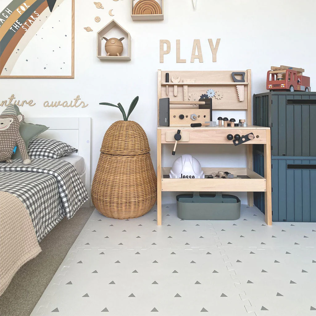 Triangle Playmat Set in White - Image 10