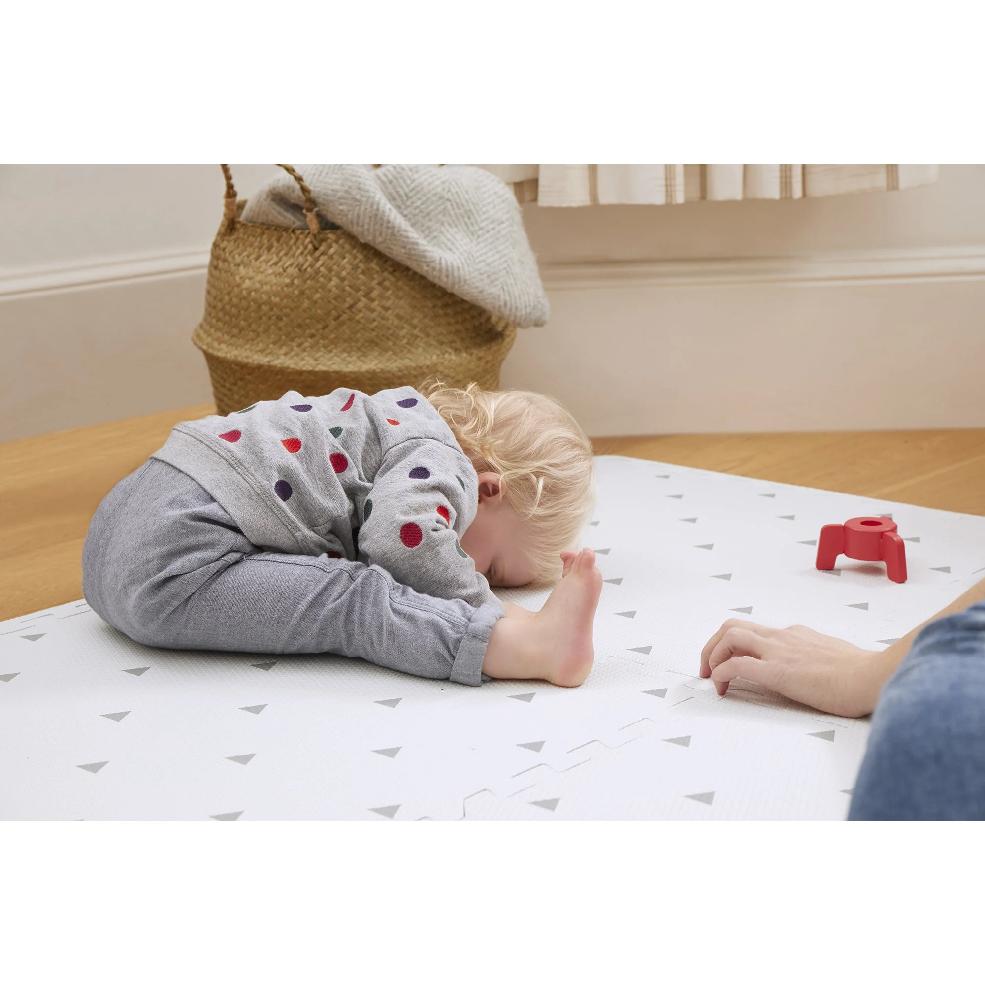 Triangle Playmat Set in White - Image 13