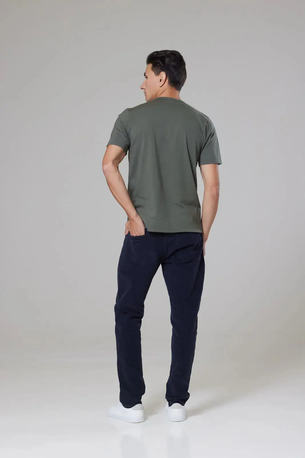 Trueman T-Shirt - Olive - Image 5
