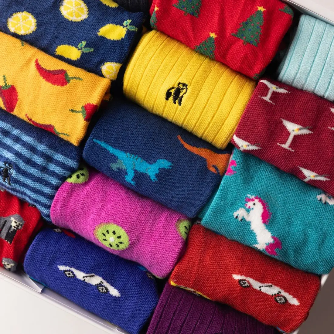 Ultimate Style Sock Box - 15 Pairs of Bamboo Socks - Image 13