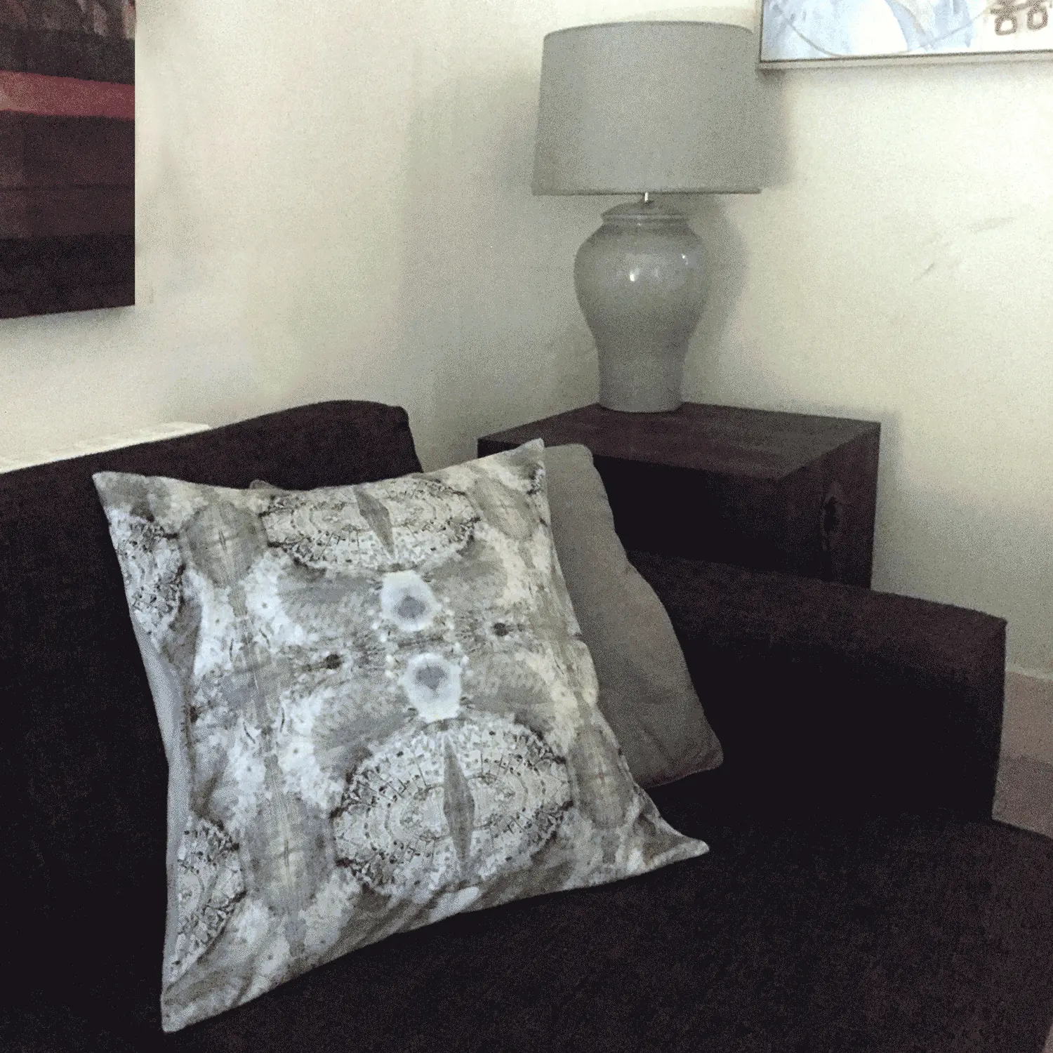 Velvet Cushion - Lace Fan Design - Image 2