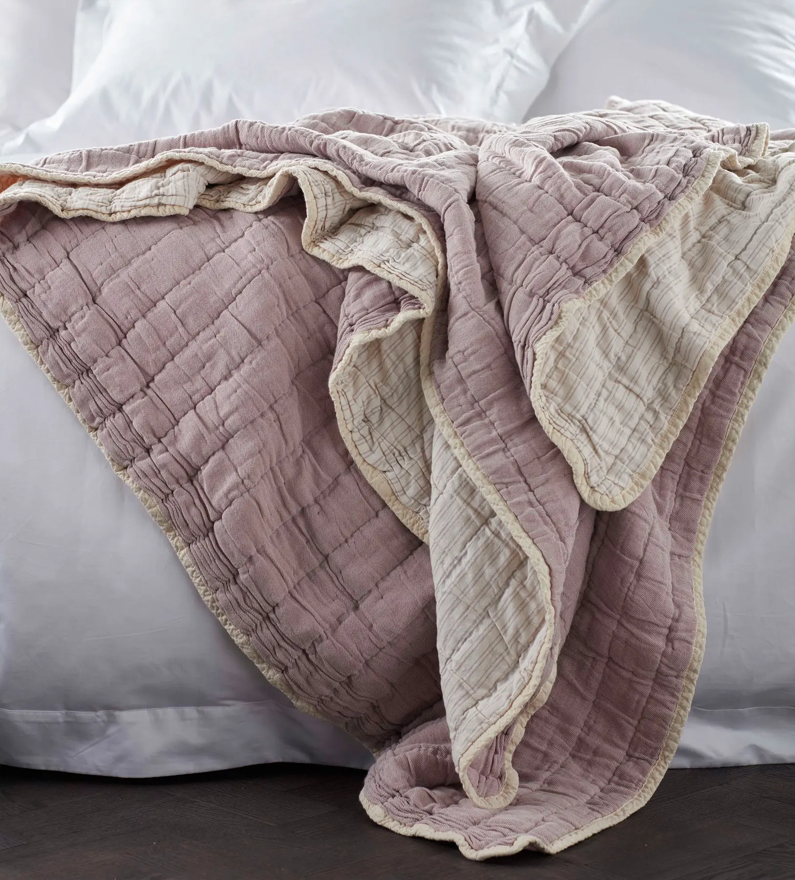 Vintage Rose Vivienne 100% Cotton Quilted Throw - Image 2