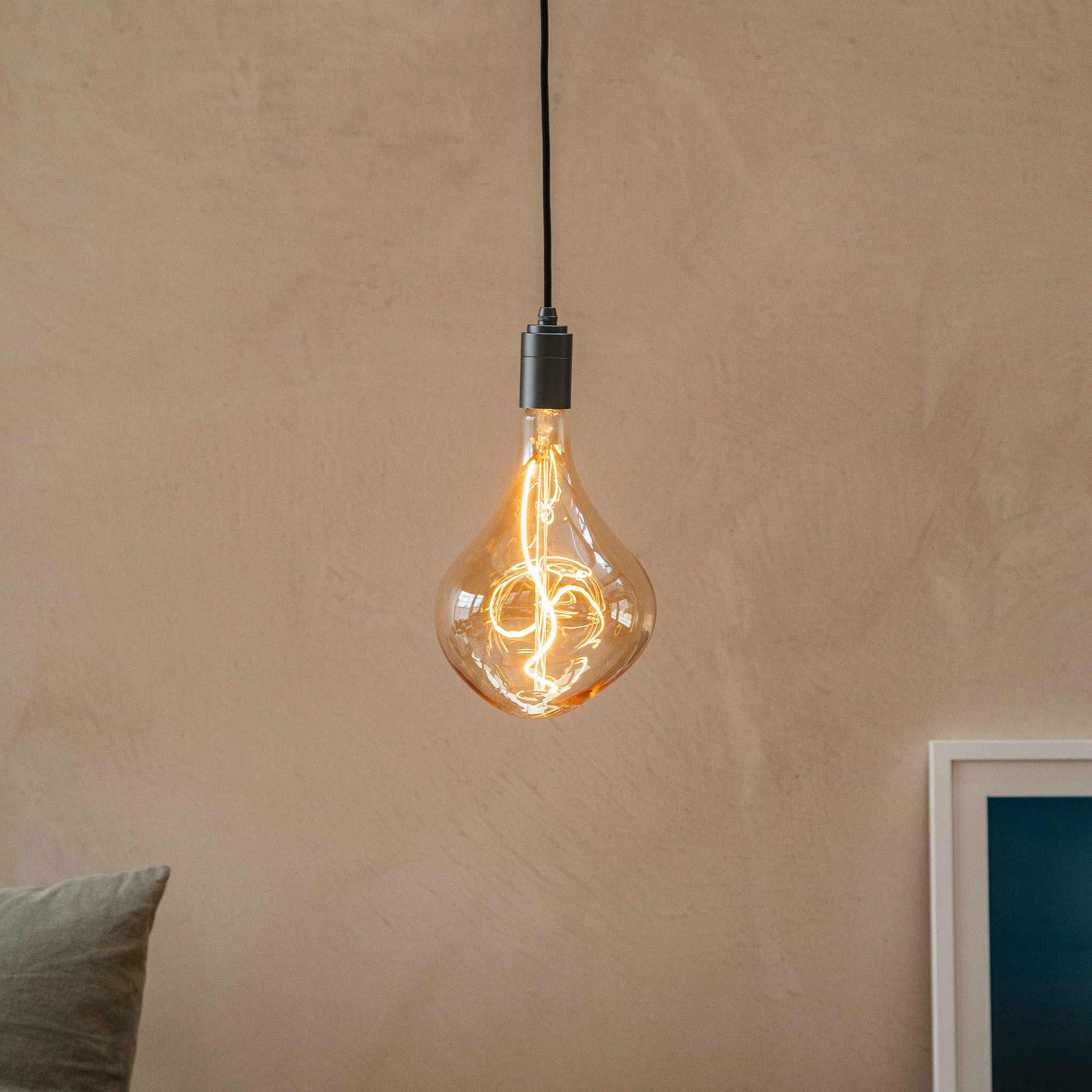 Voronoi II Pendant Light in Graphite - Image 2