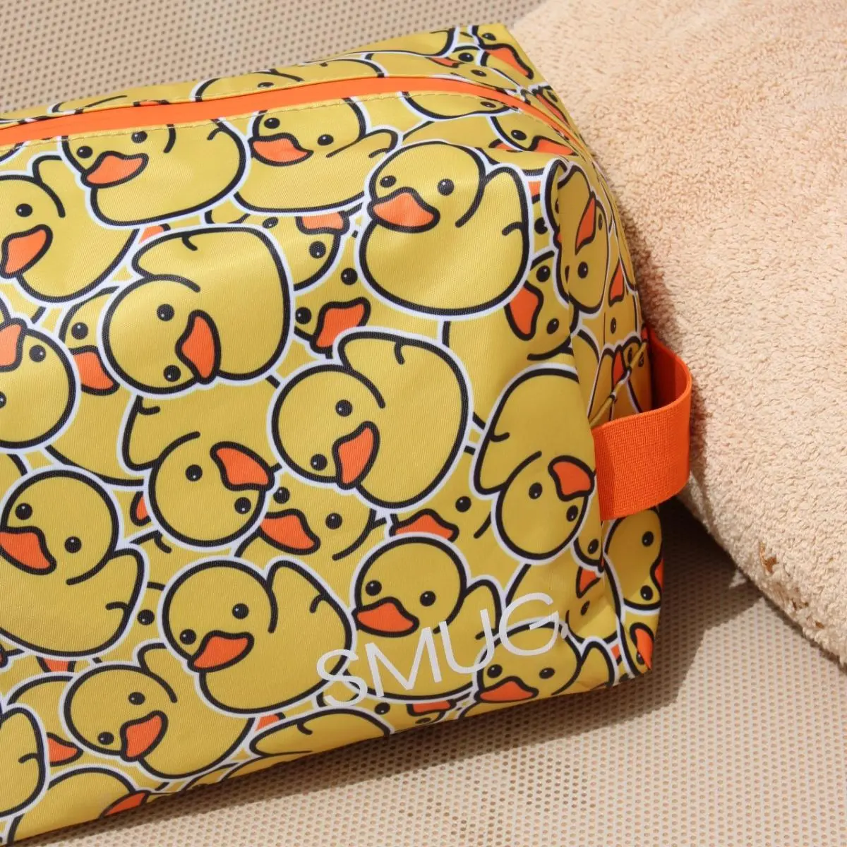 Duck Wash Bag - Image 2