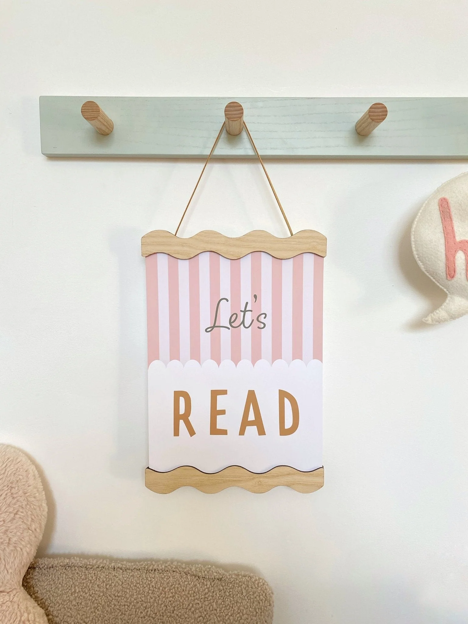 Wavy Magnetic Picture Frame - ASH