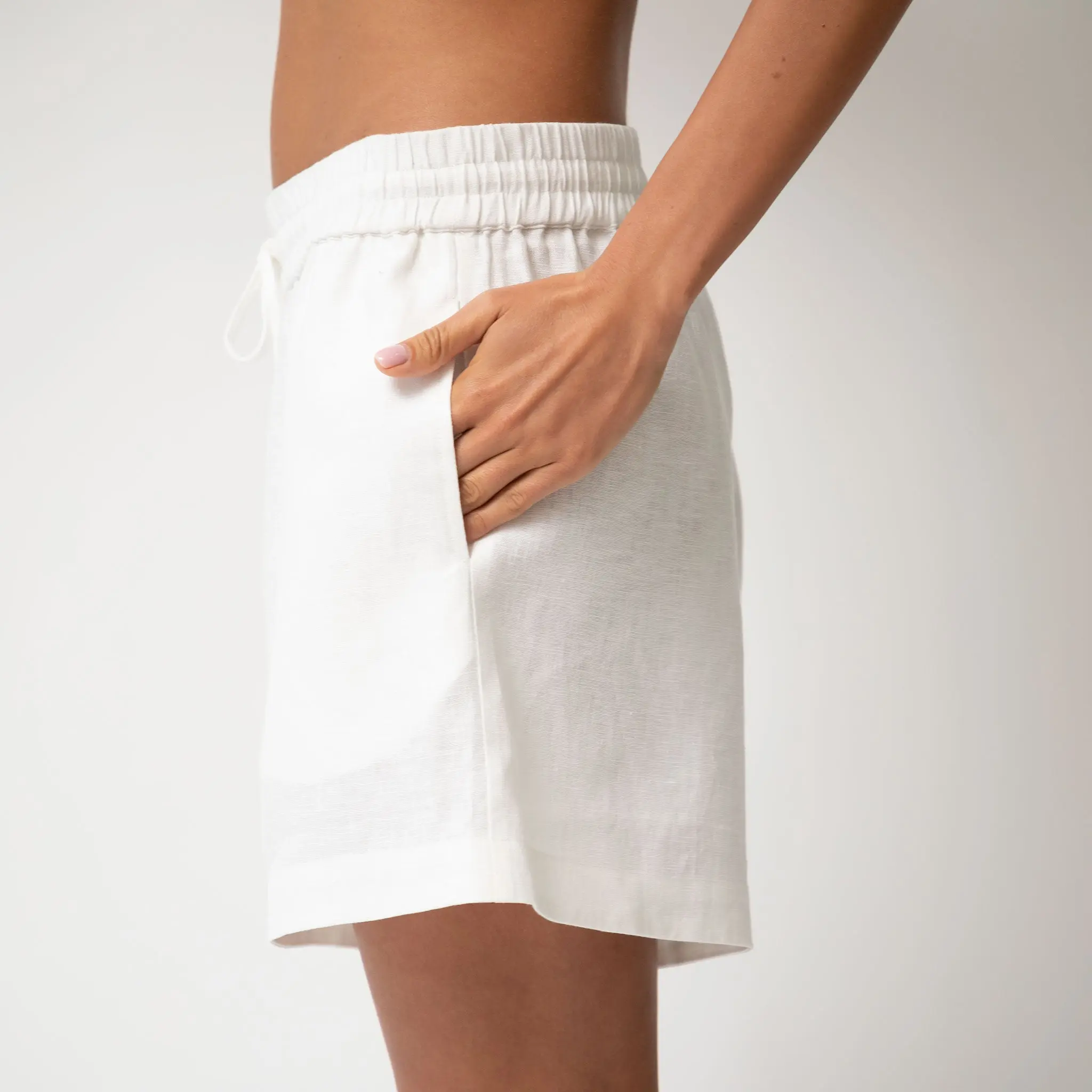 White Heavy Linen Shorts Perfect Days - Image 4