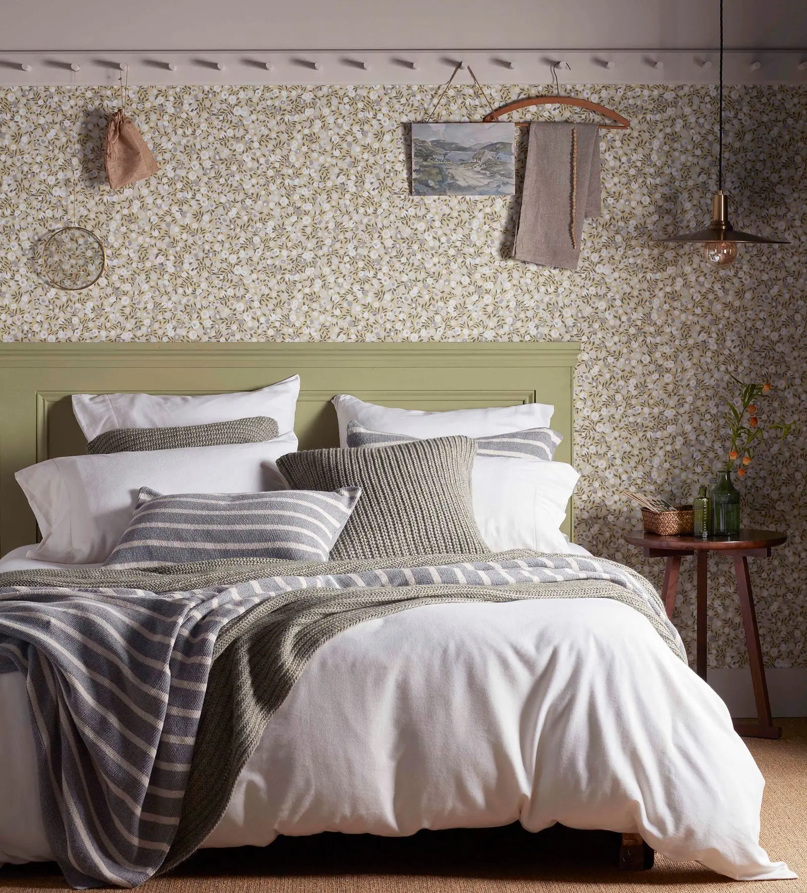 White Henry Brushed 100% Organic Cotton Bed Linen - Image 2